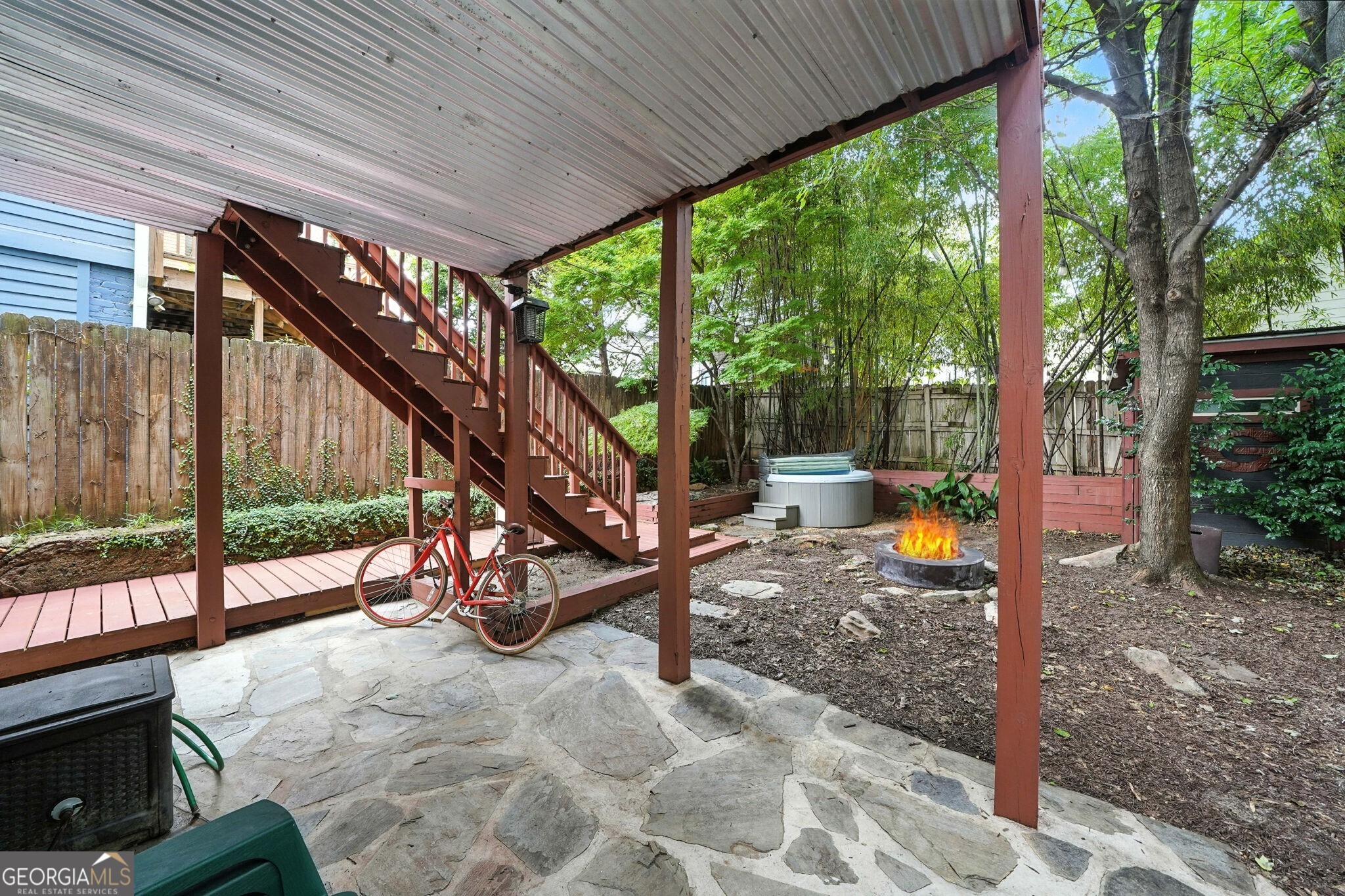 652 Woodward Avenue SE