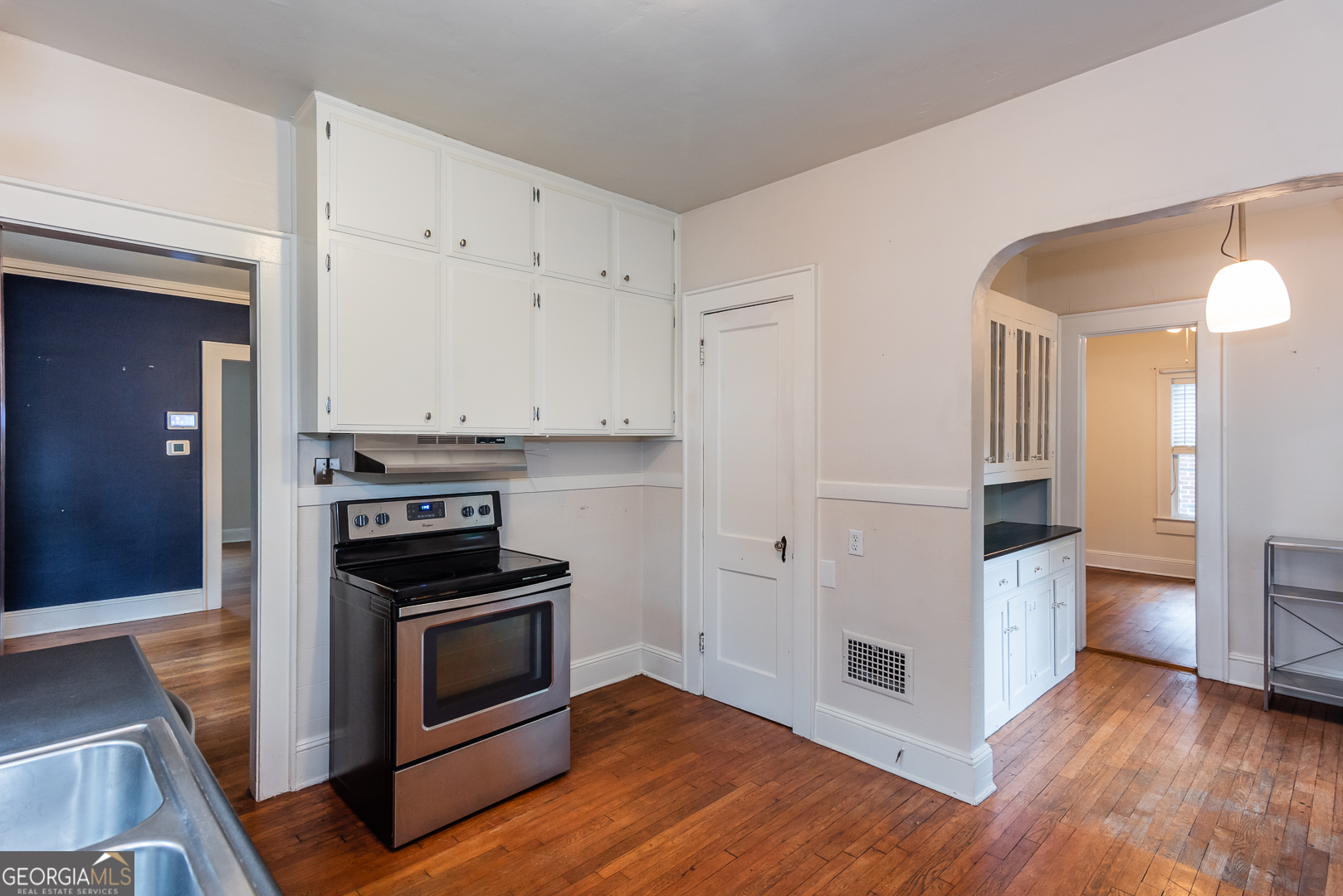 451 S Columbia Drive