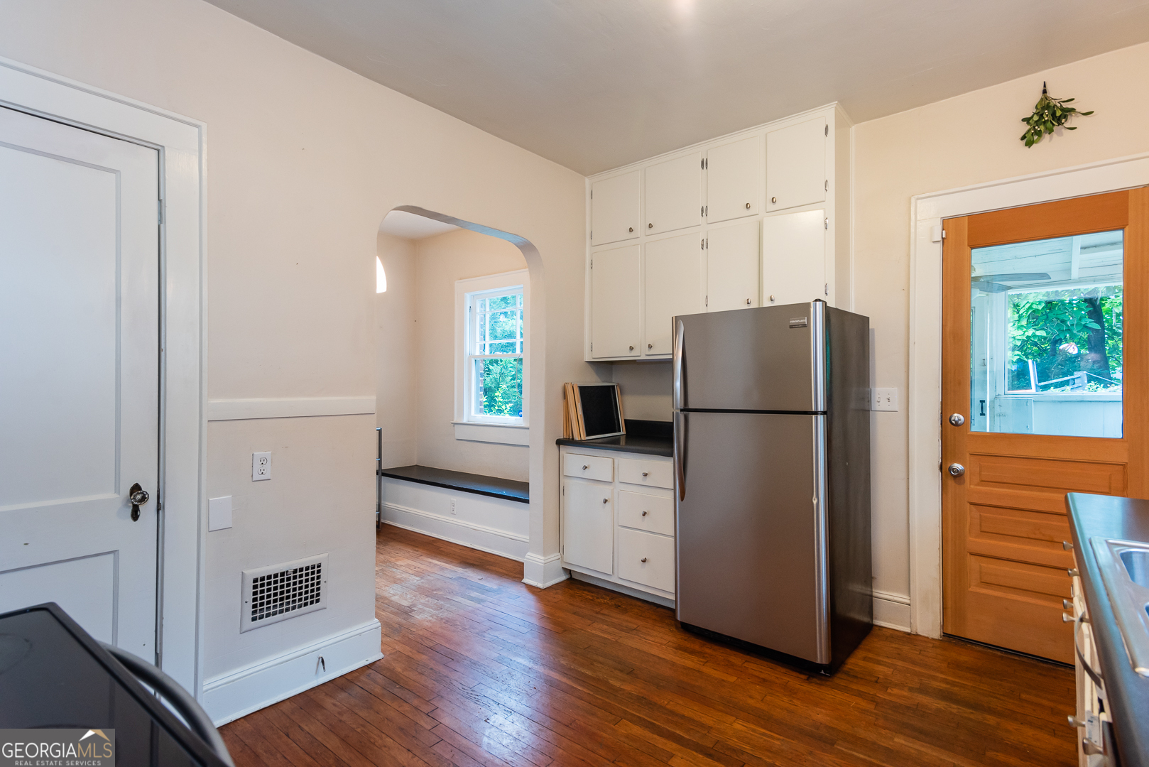 451 S Columbia Drive