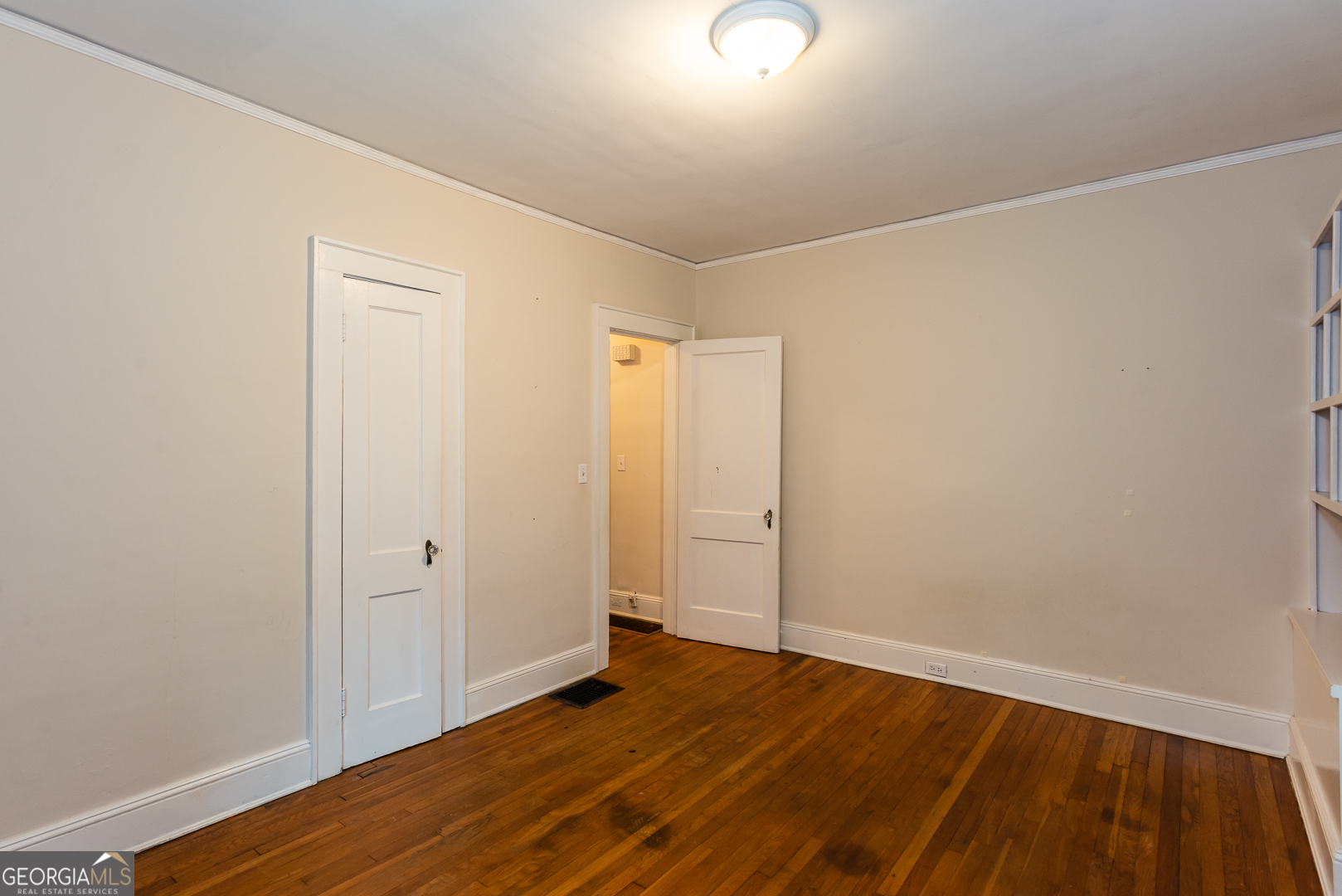 451 S Columbia Drive