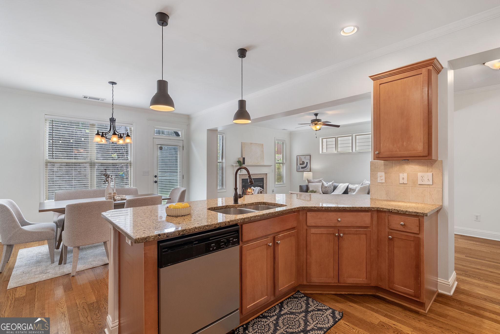 1925 Brantley Walk Lane NW