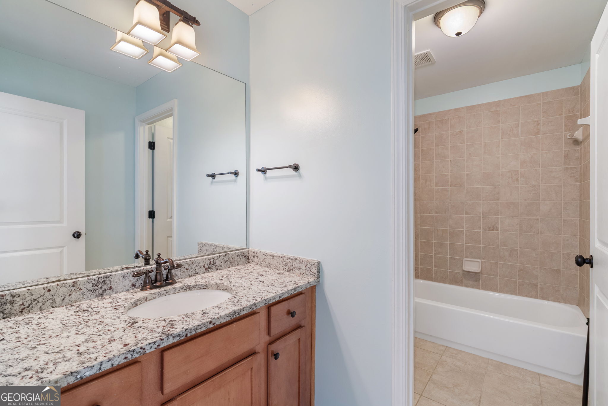 1925 Brantley Walk Lane NW