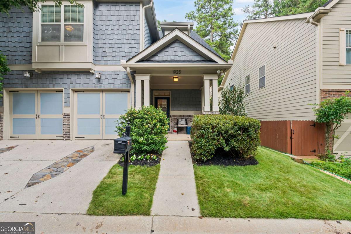 1925 Brantley Walk Lane NW