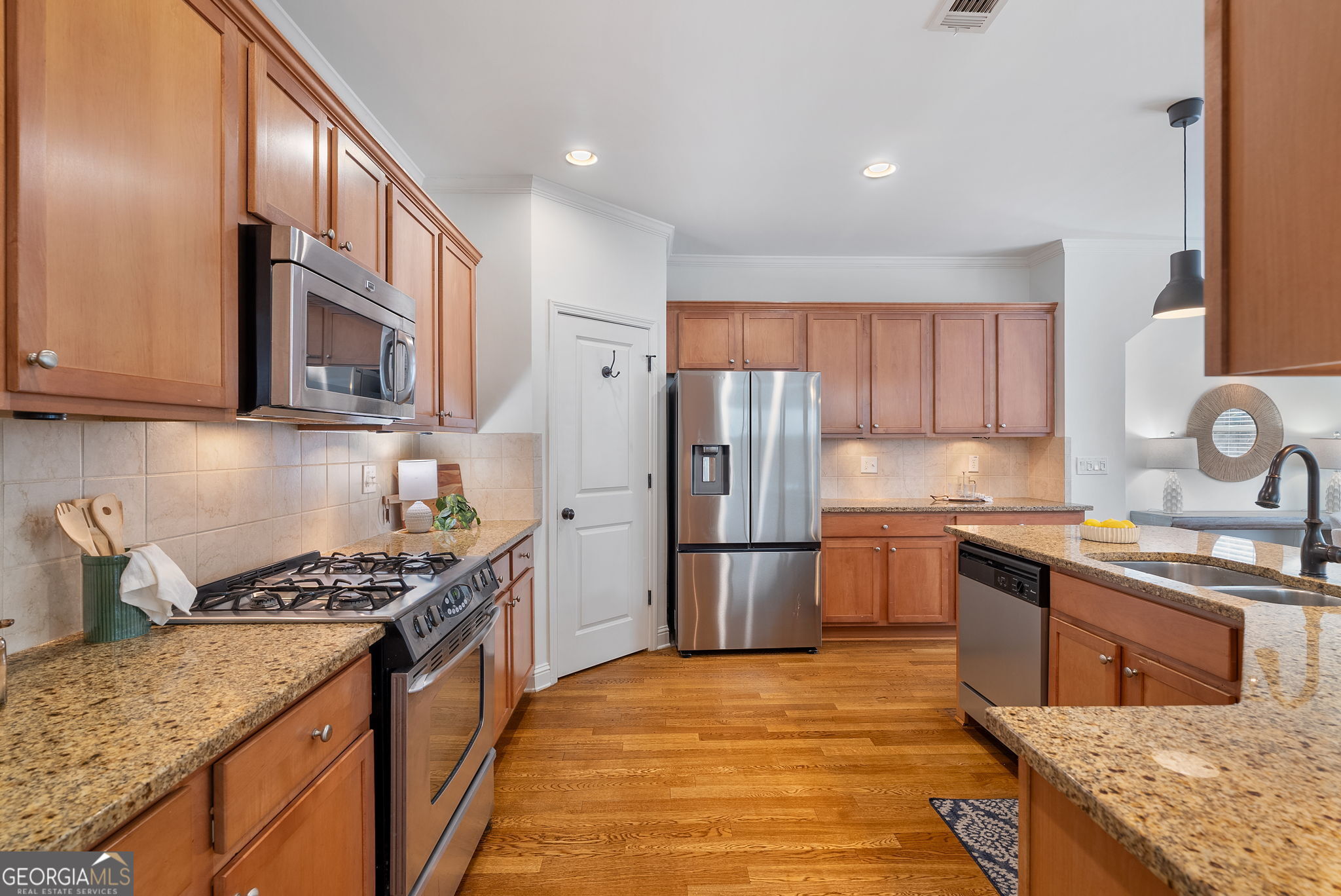 1925 Brantley Walk Lane NW