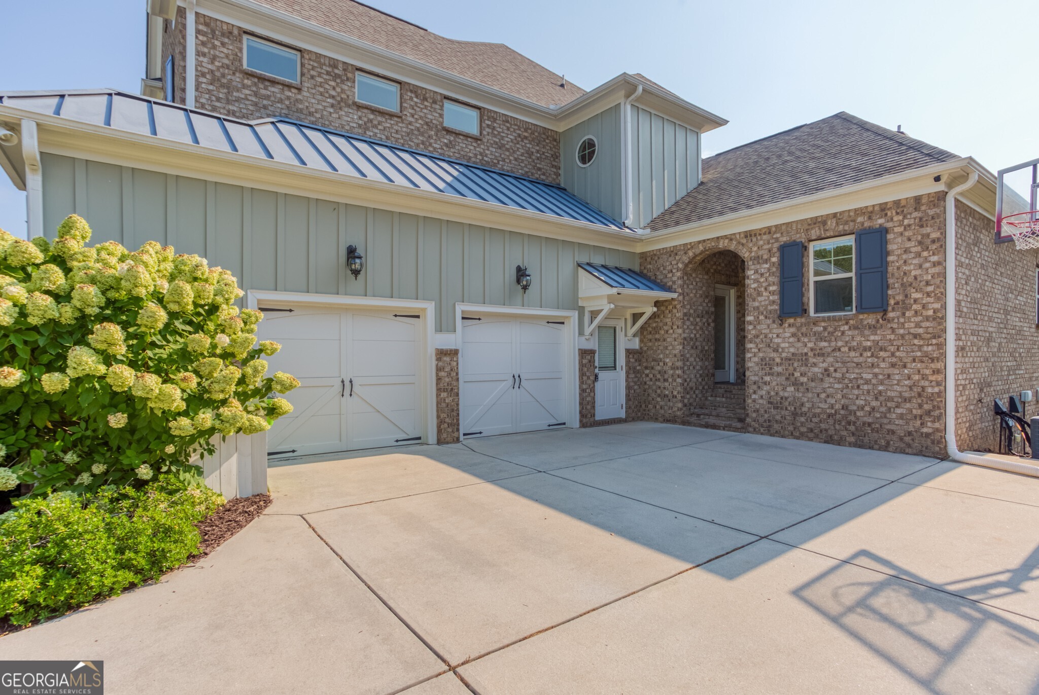 2618 Lulworth Lane