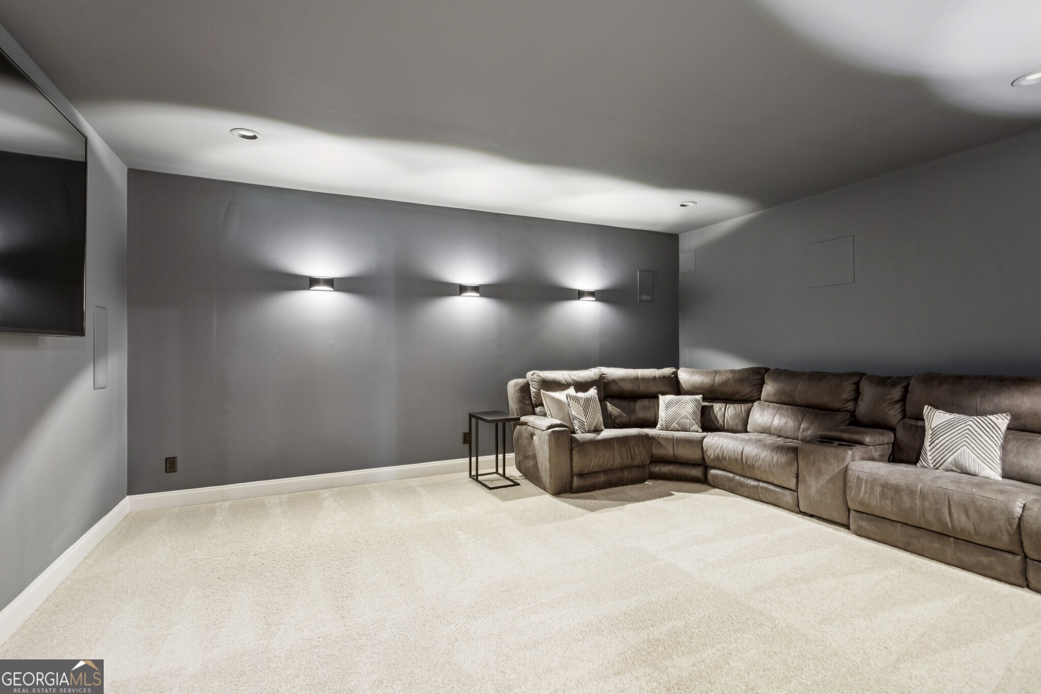 2618 Lulworth Lane