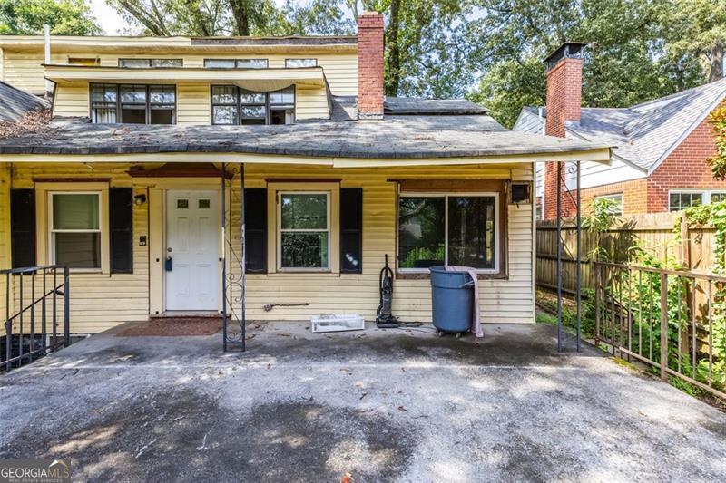 2044 HOWARD