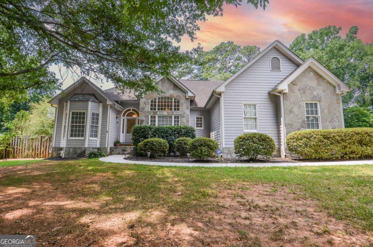 223 Windsong Lane SW