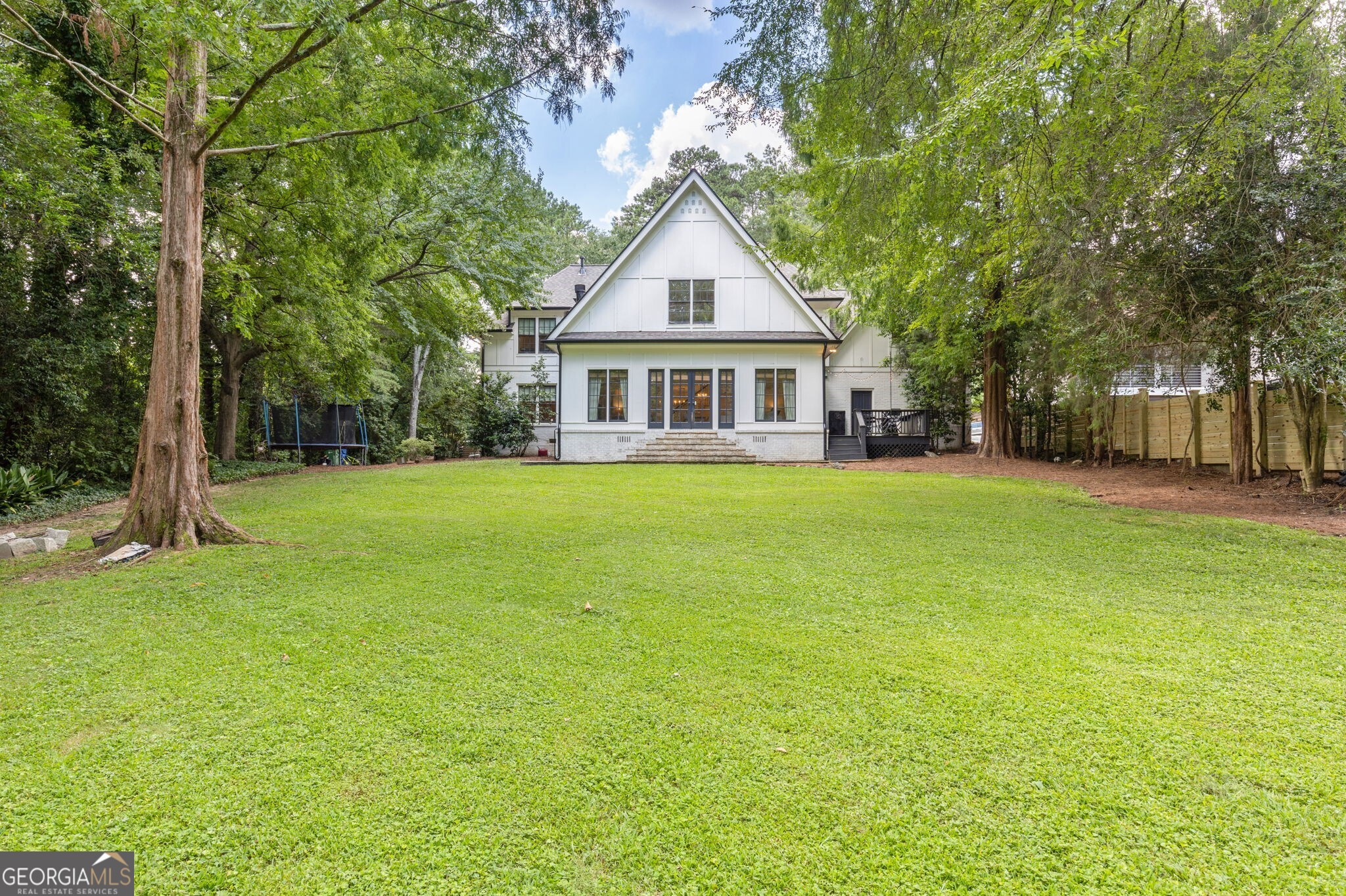 764 Burke Road NE