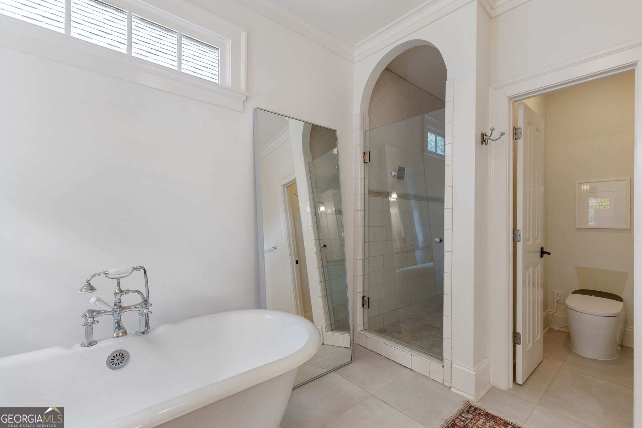 764 Burke Road NE