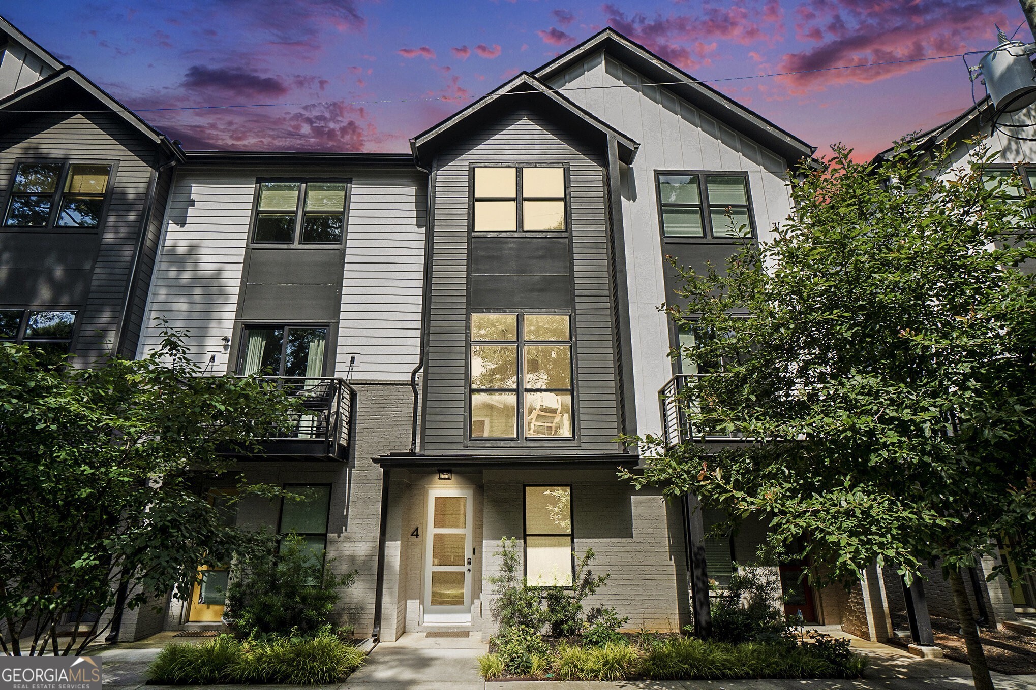 1350 May Avenue SE # 4