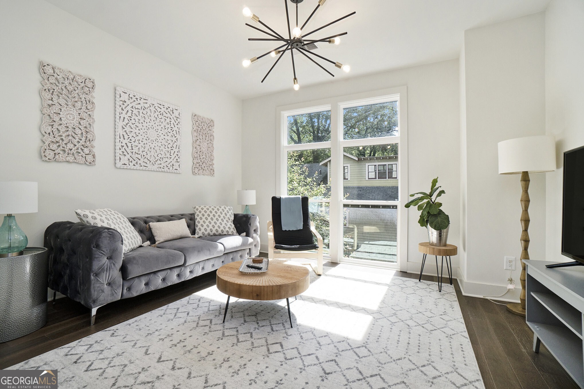 1350 May Avenue SE # 4