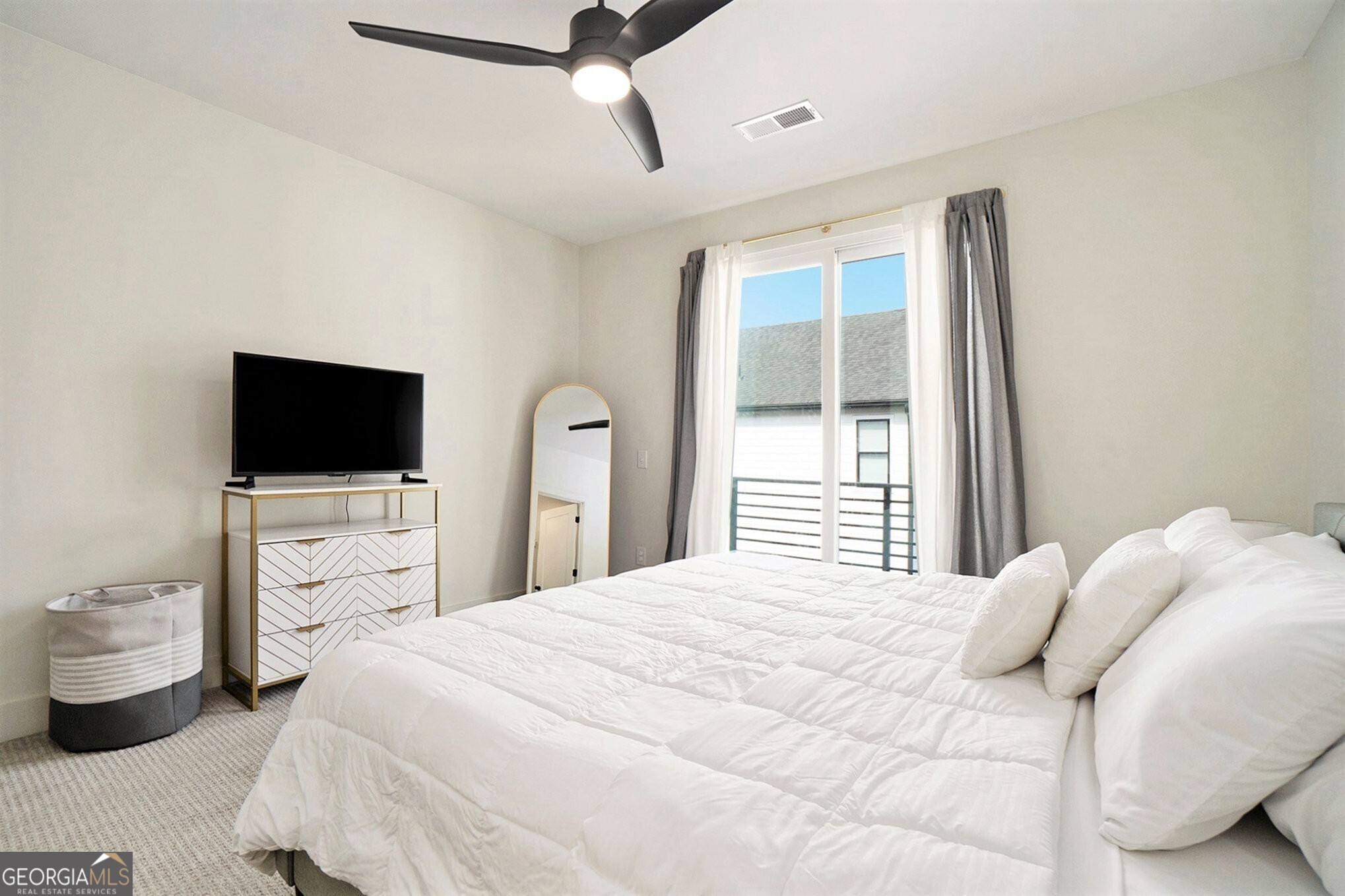 1350 May Avenue SE # 4