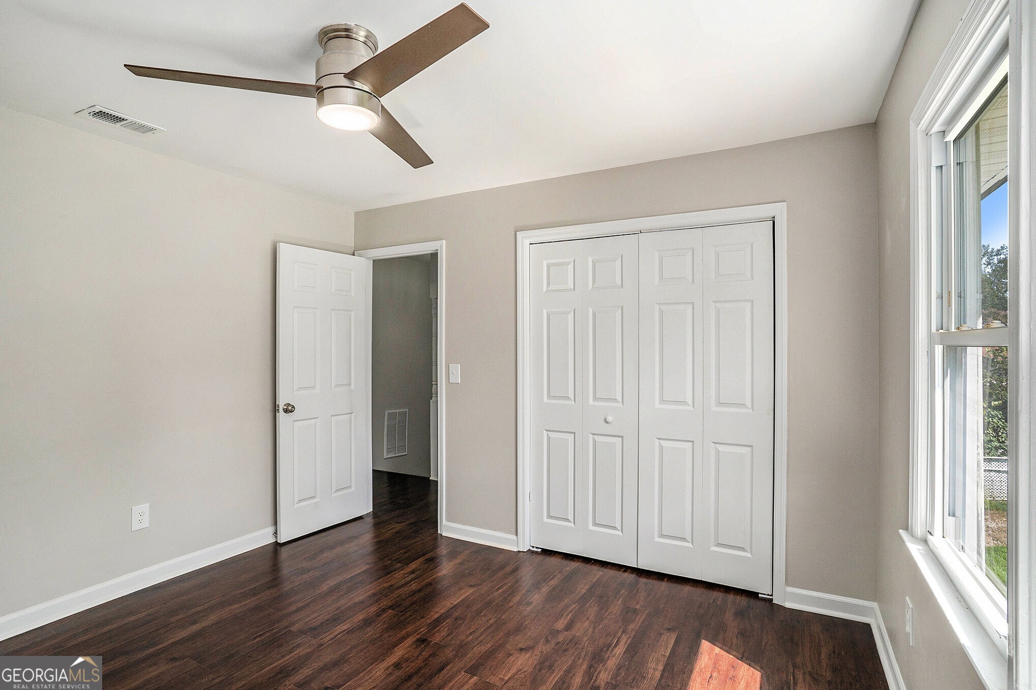 2284 Briarwood Circle SW