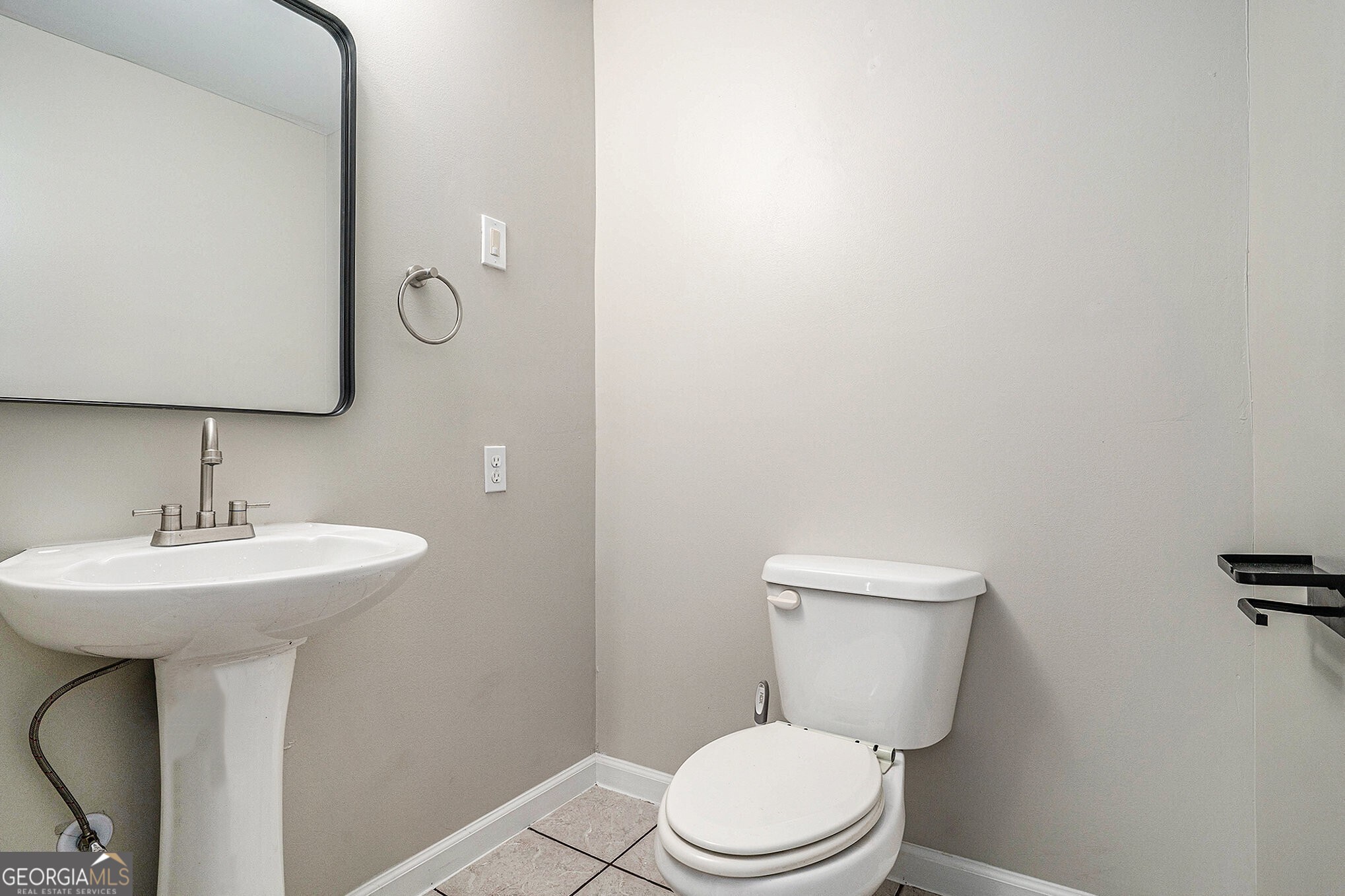 2284 Briarwood Circle SW