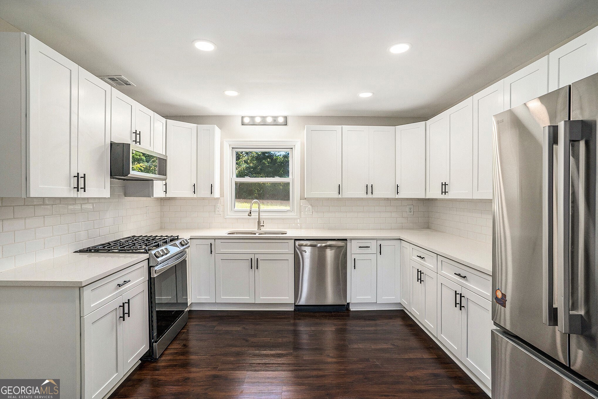 2284 Briarwood Circle SW