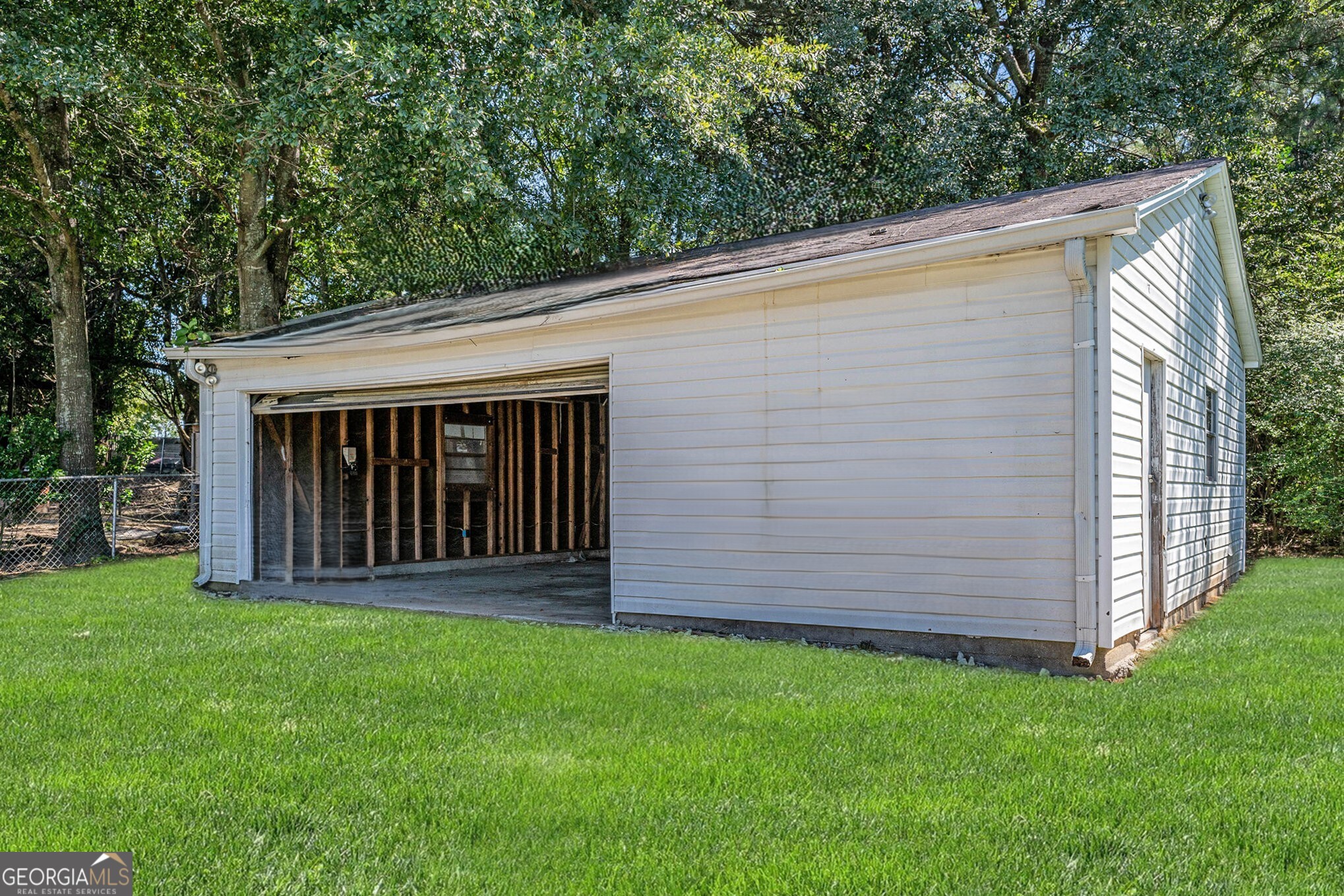 2284 Briarwood Circle SW