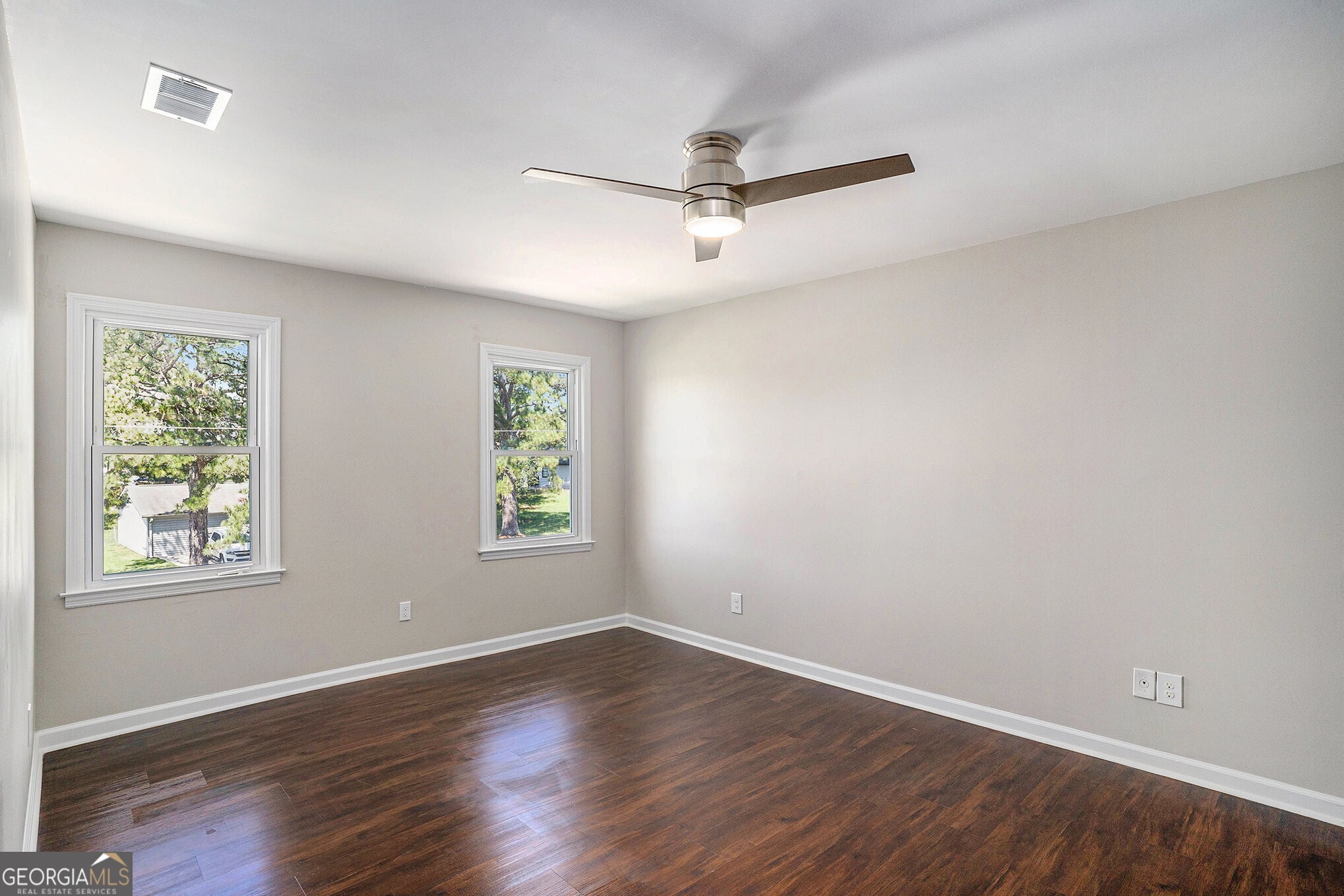 2284 Briarwood Circle SW