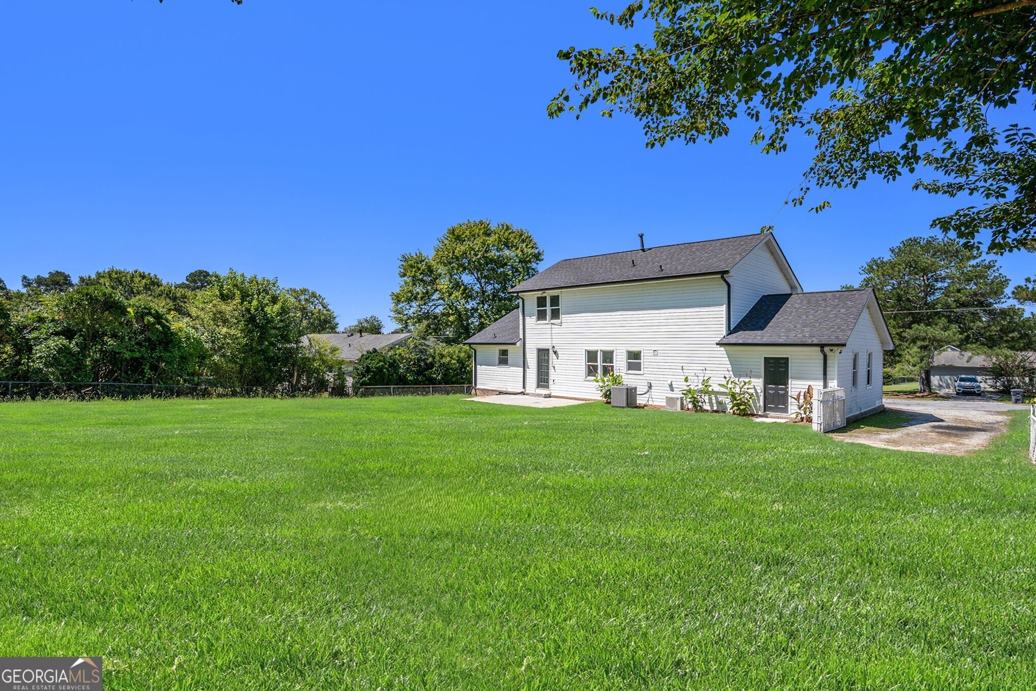 2284 Briarwood Circle SW