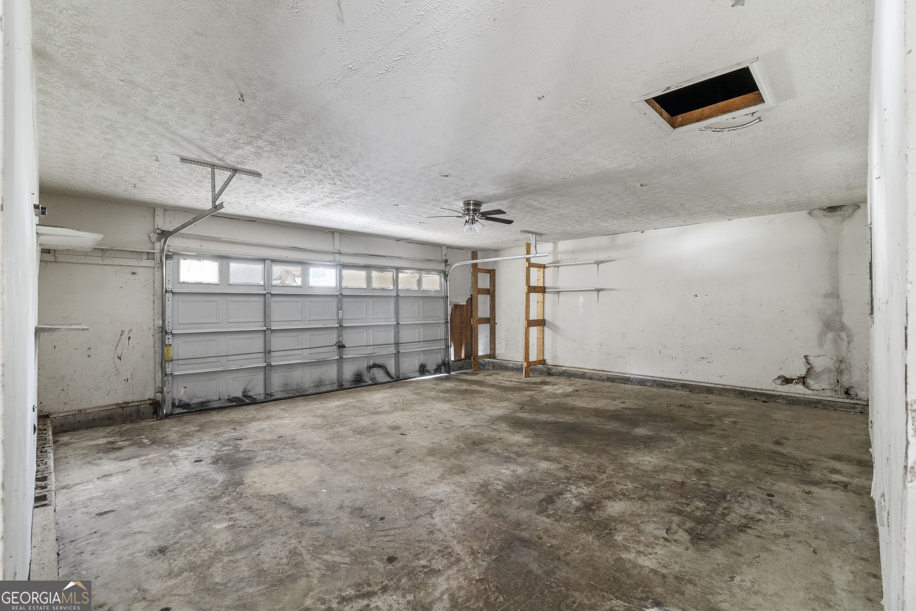 2520 Wildflower Lane