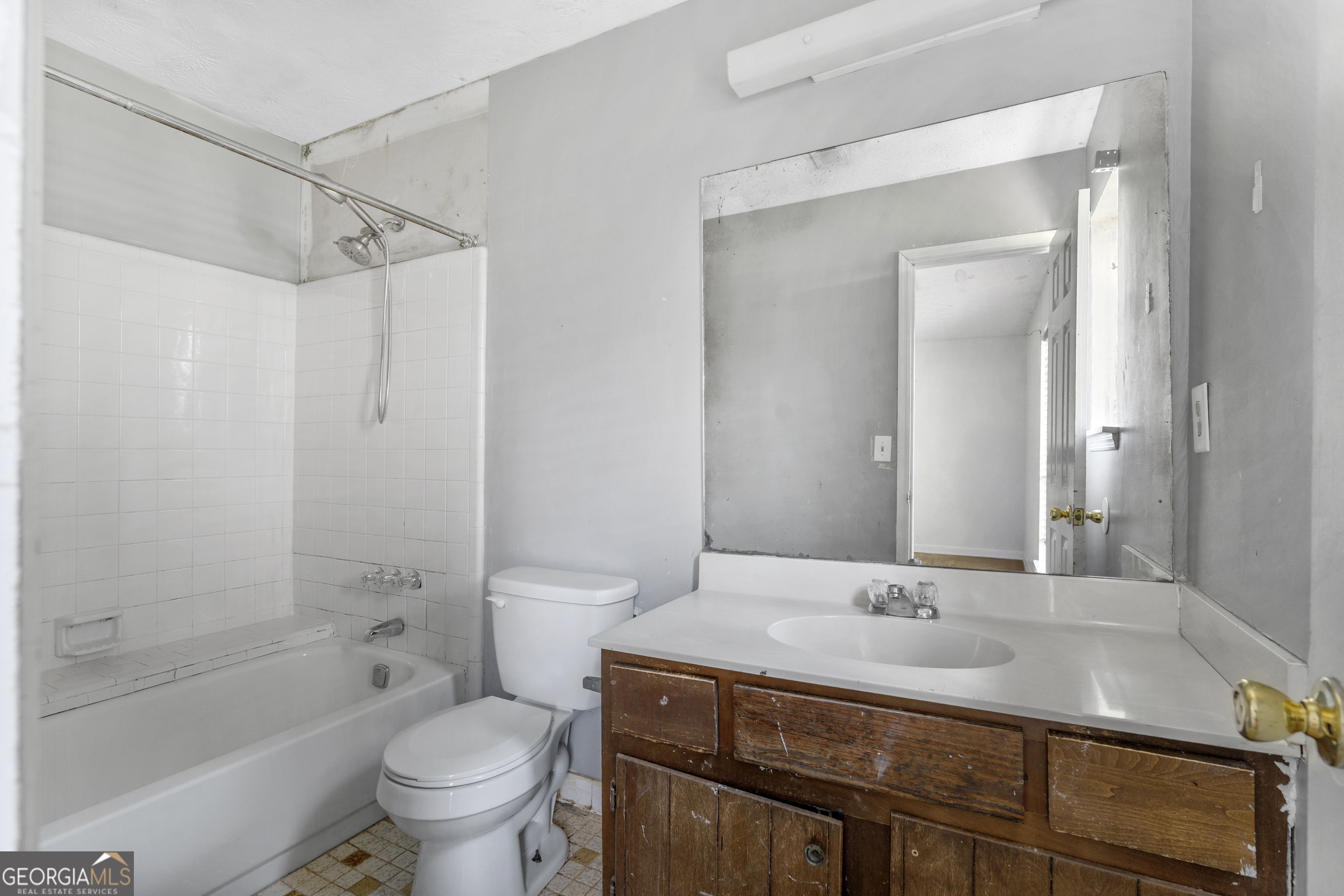 2520 Wildflower Lane