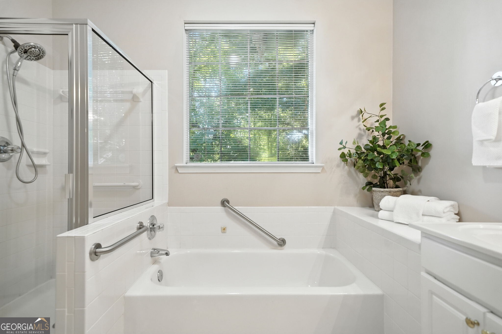 2612 Baramore Oaks Lane