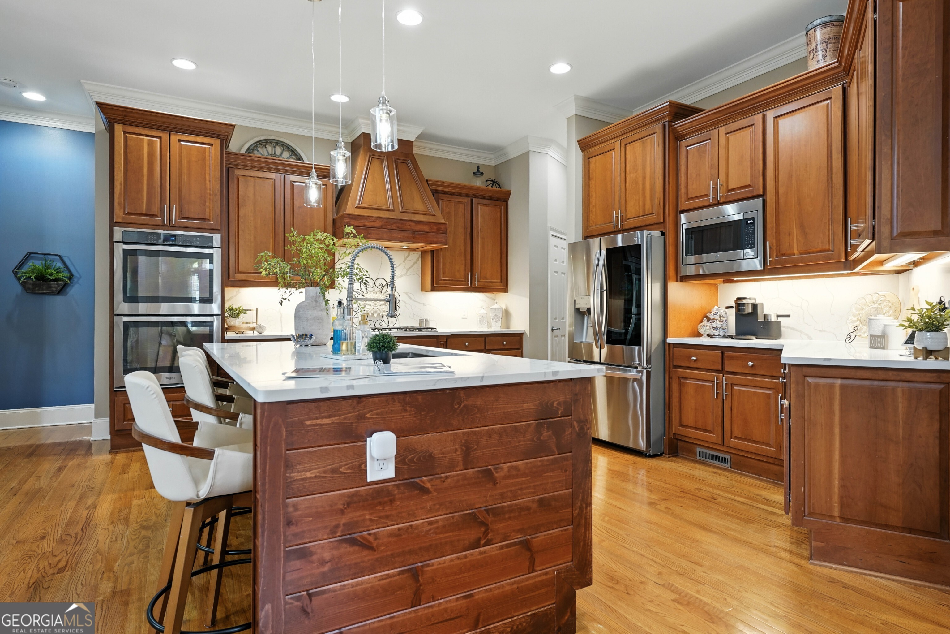 5453 Dunwoody Glen Court