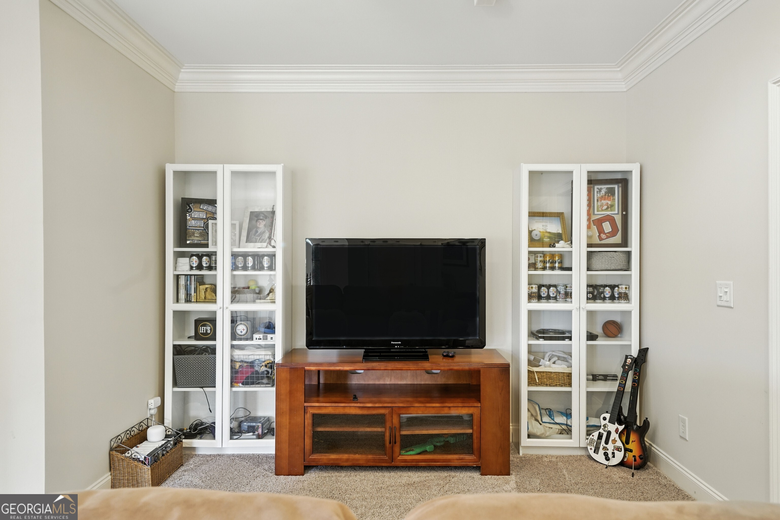 5453 Dunwoody Glen Court