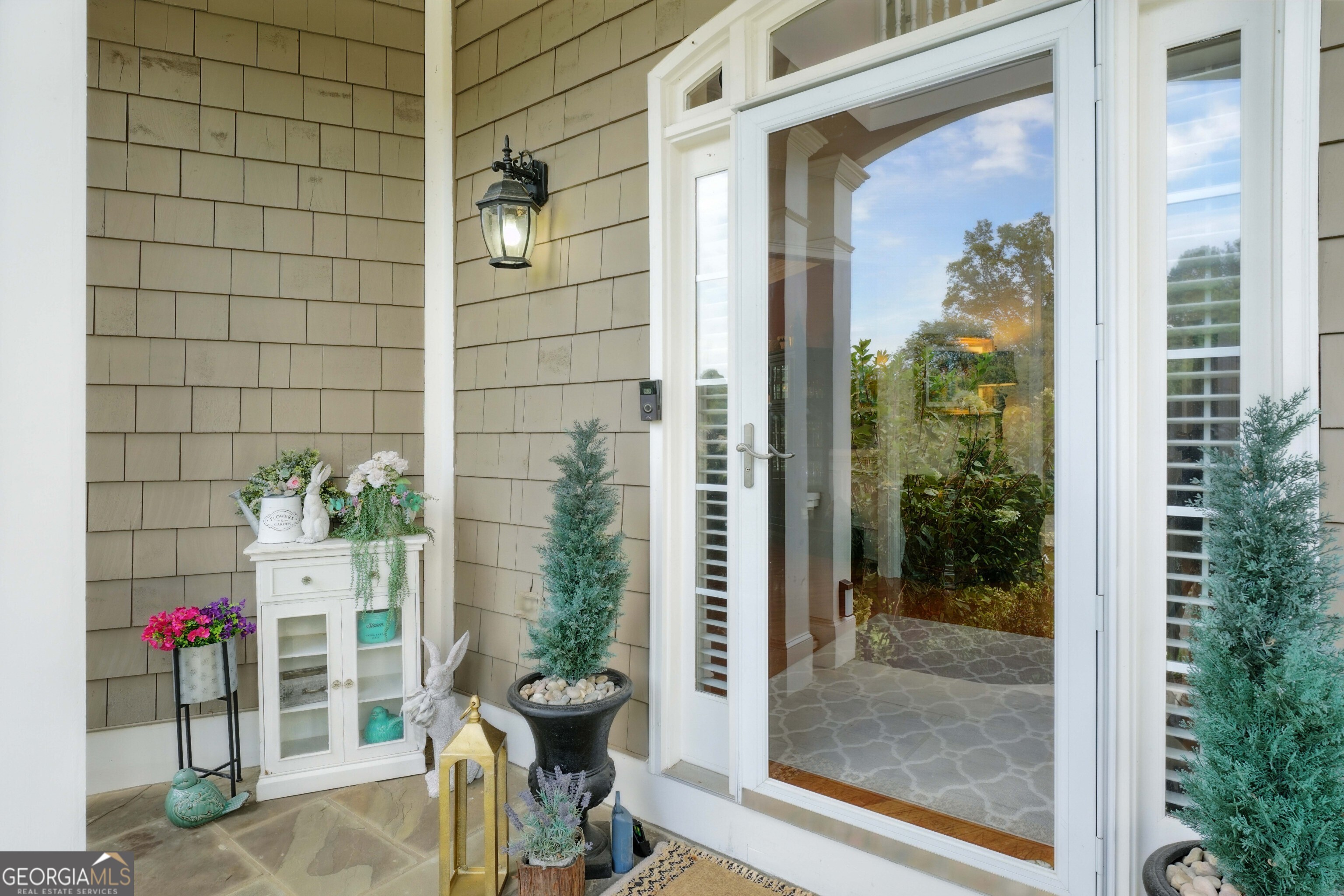 5453 Dunwoody Glen Court