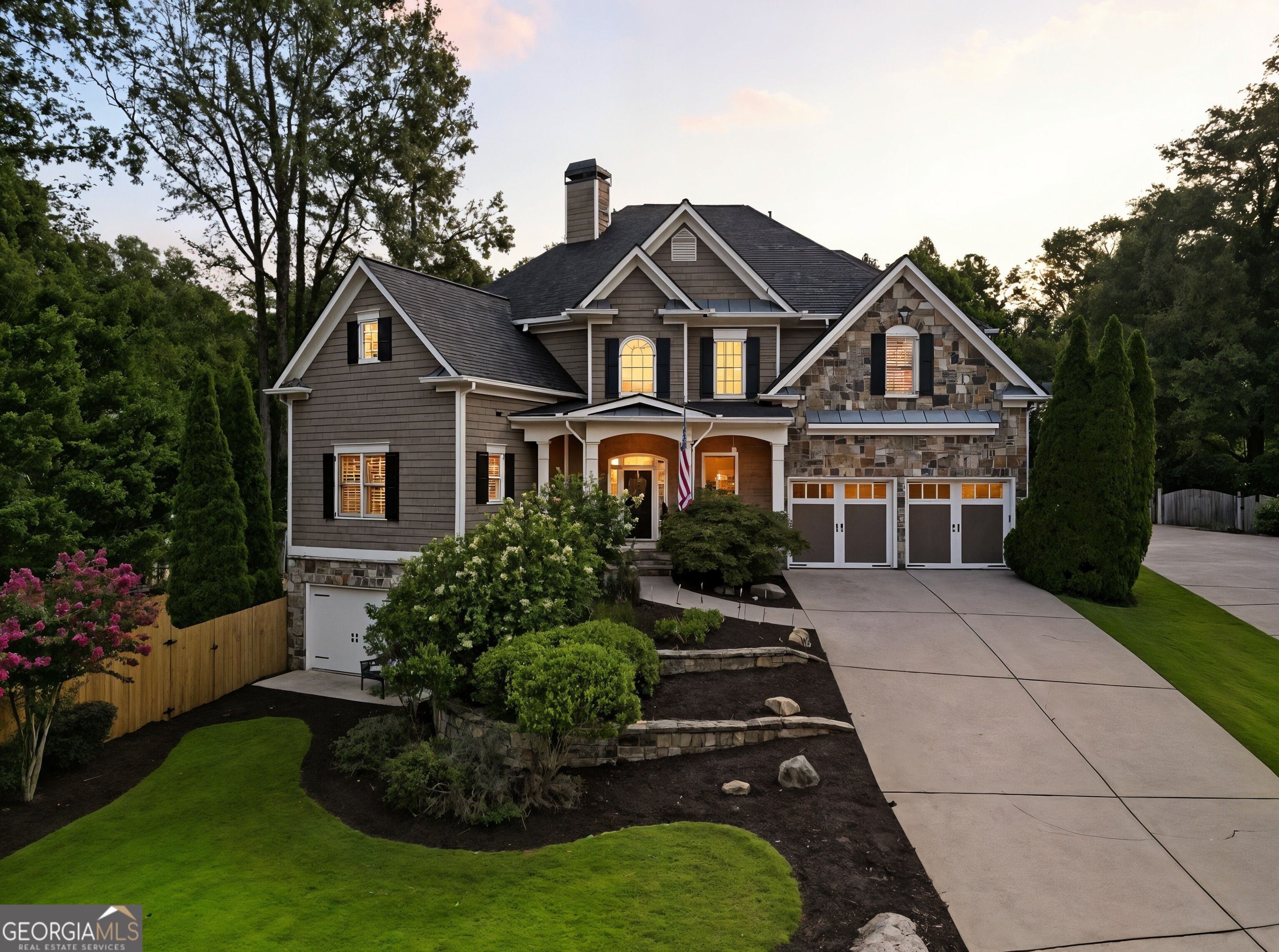 5453 Dunwoody Glen Court