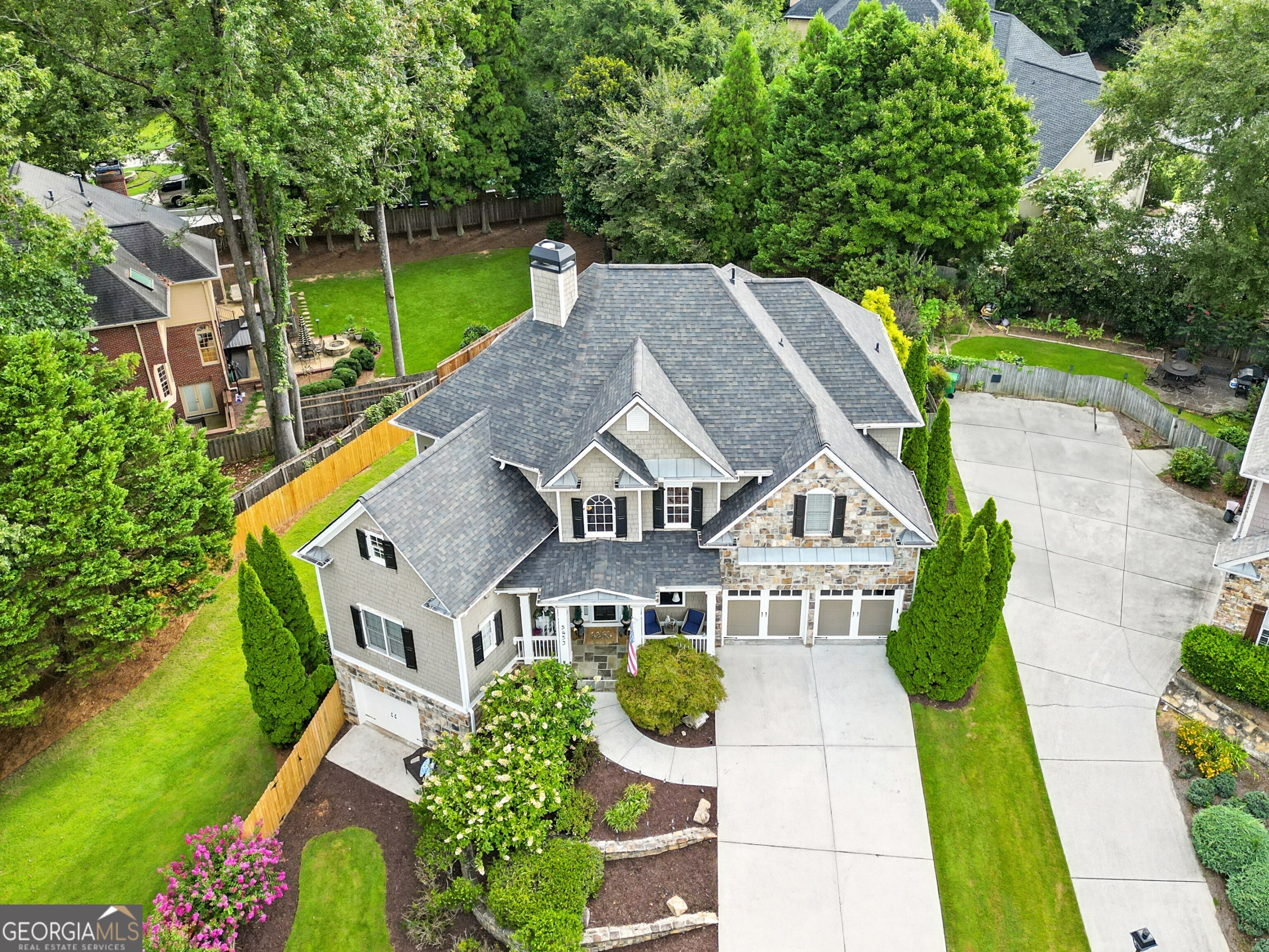 5453 Dunwoody Glen Court
