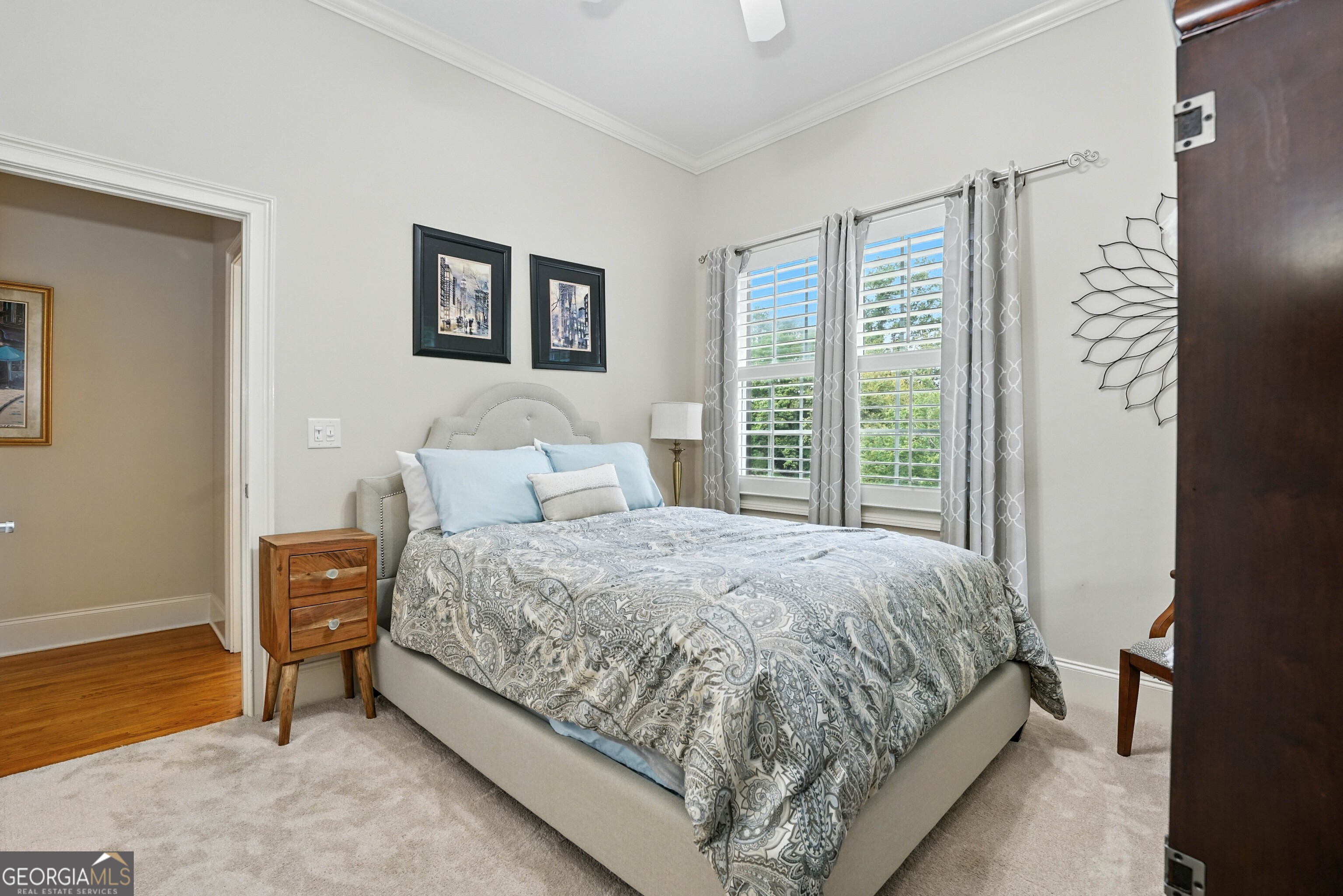 5453 Dunwoody Glen Court