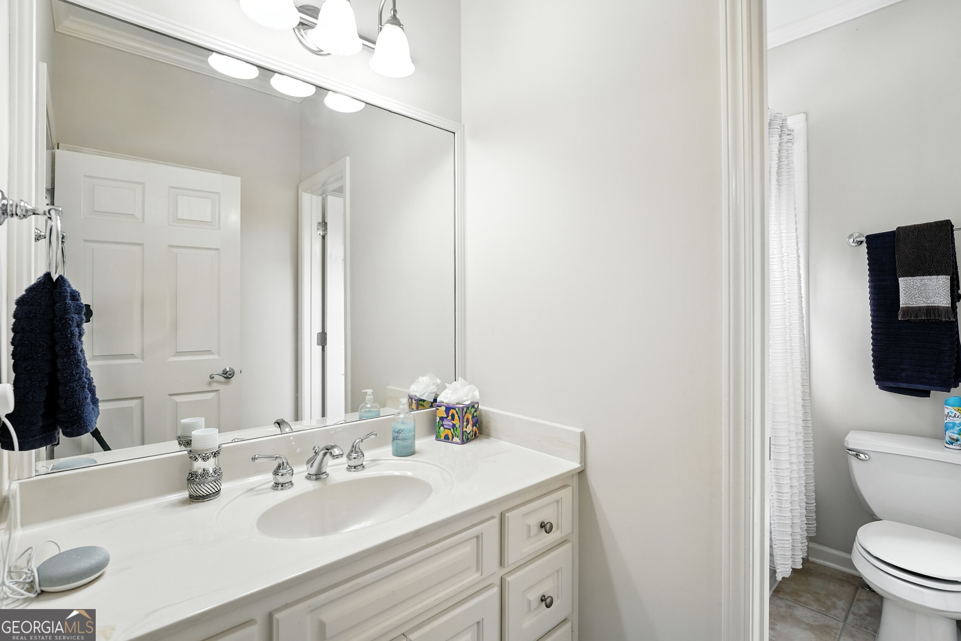 5453 Dunwoody Glen Court