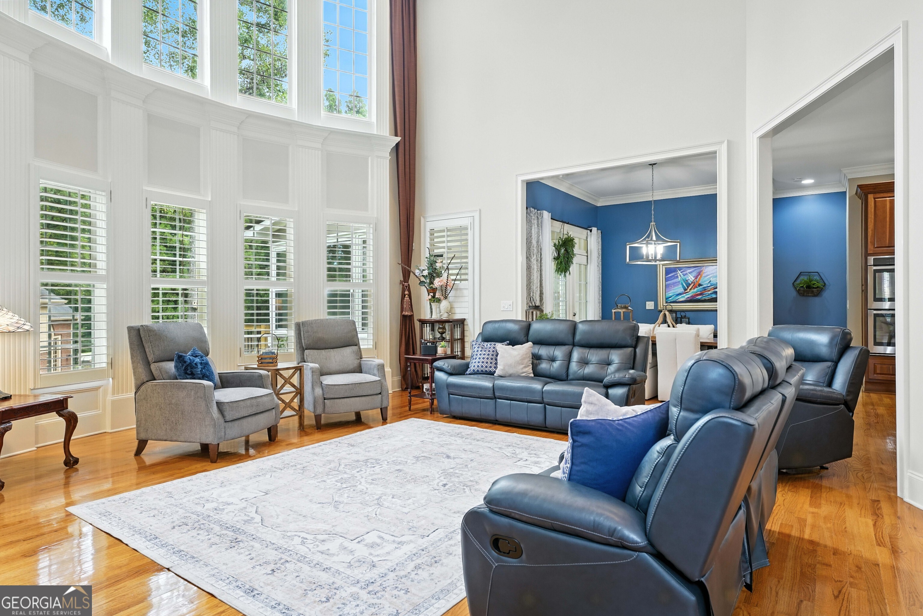 5453 Dunwoody Glen Court