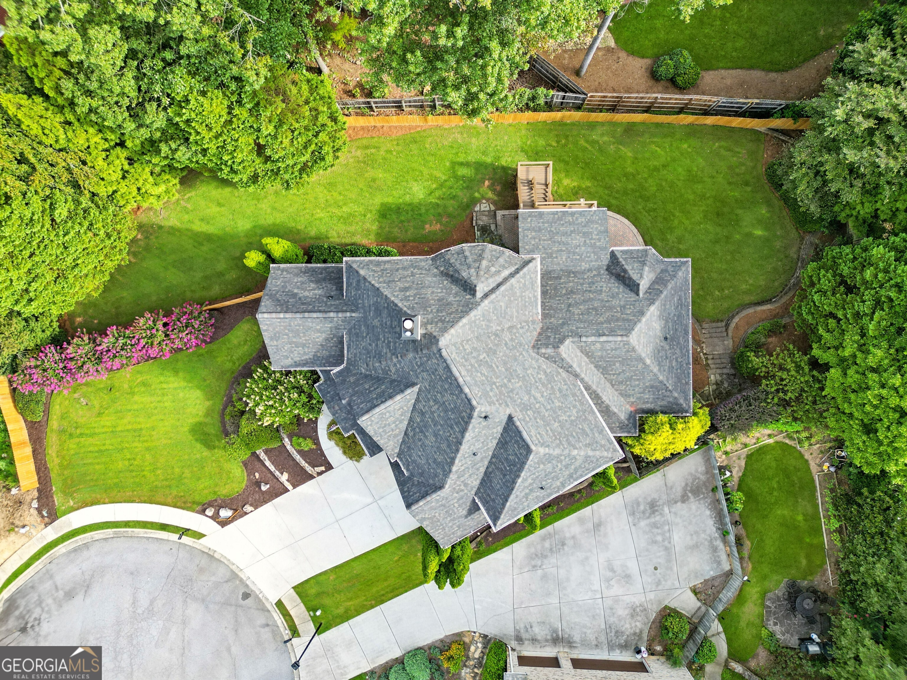 5453 Dunwoody Glen Court