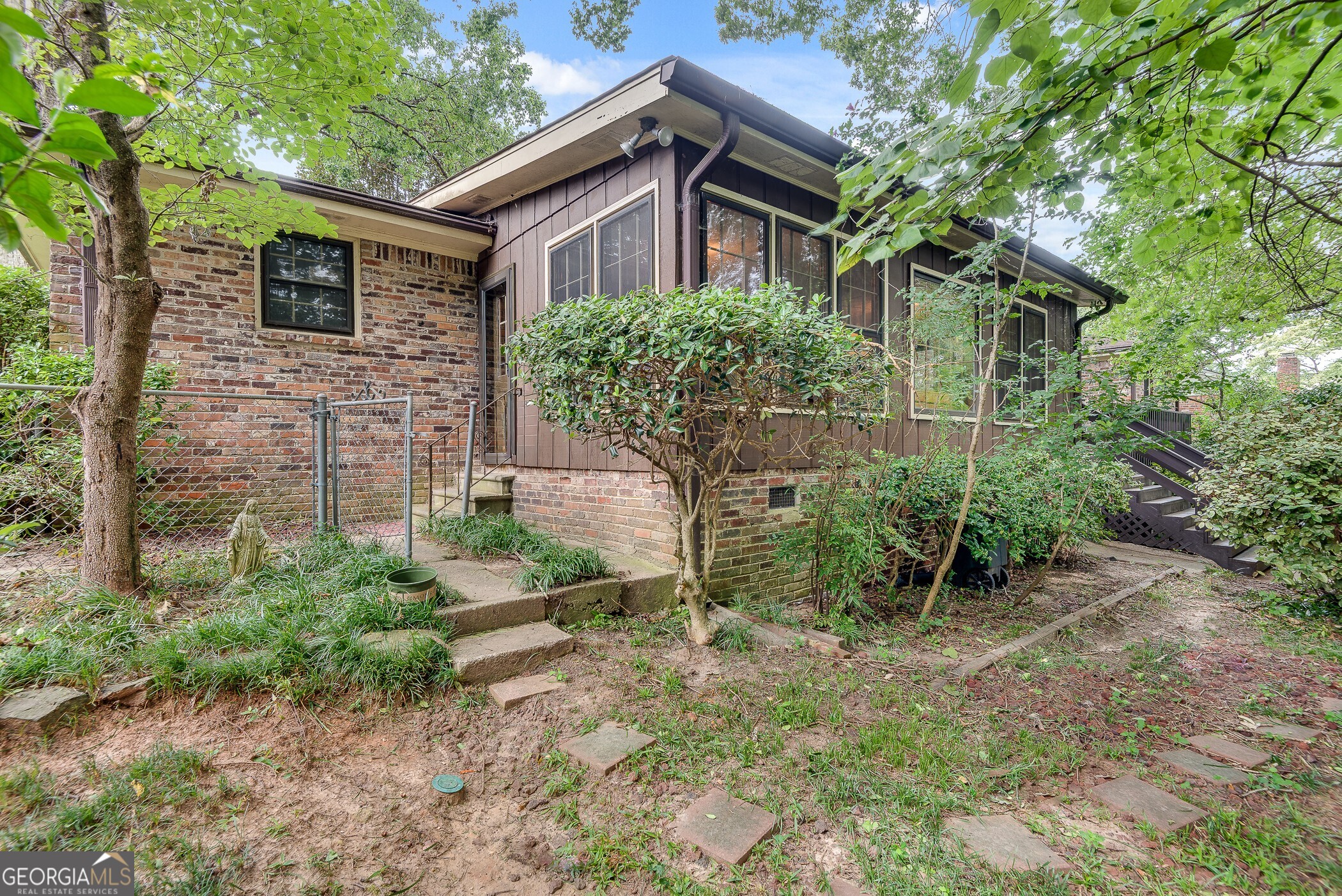 2175 Fisher Trail NE