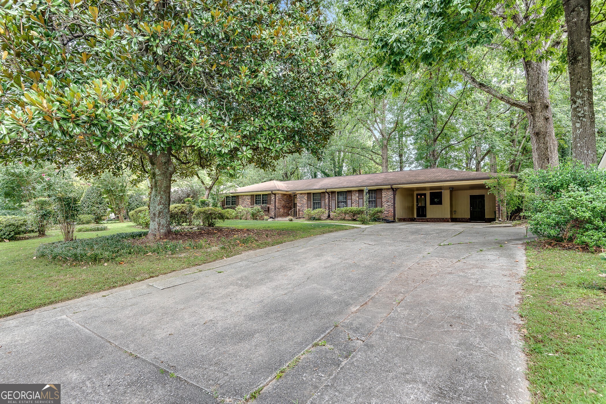 2175 Fisher Trail NE