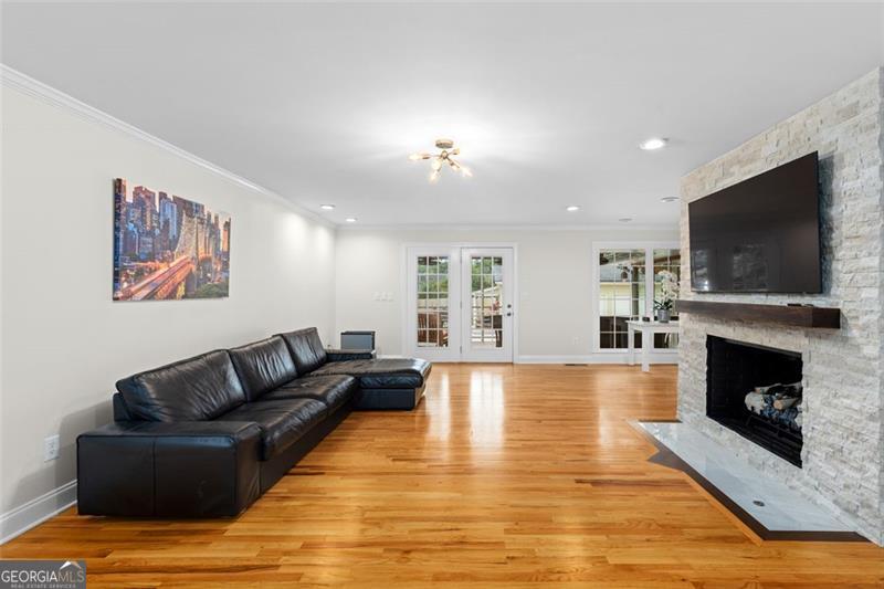 2102 FISHER