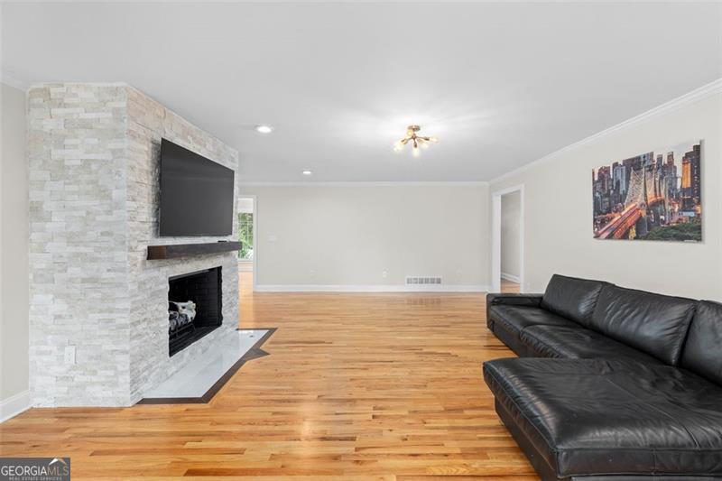 2102 FISHER