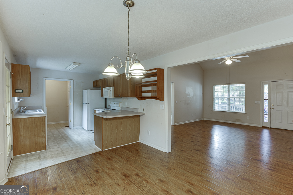 20 Mill View Court