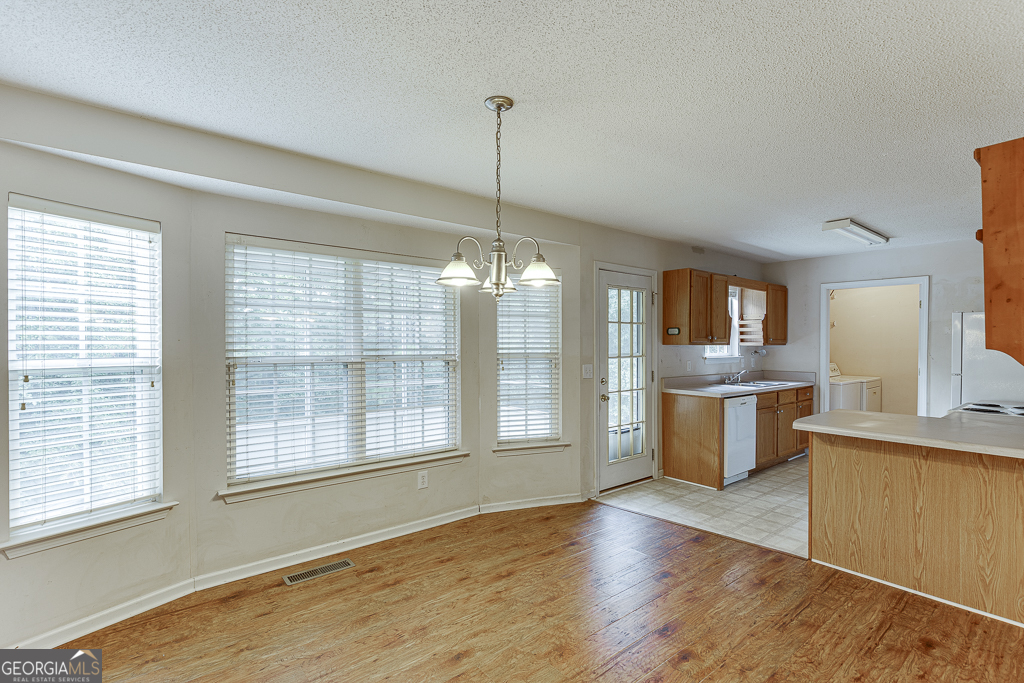 20 Mill View Court