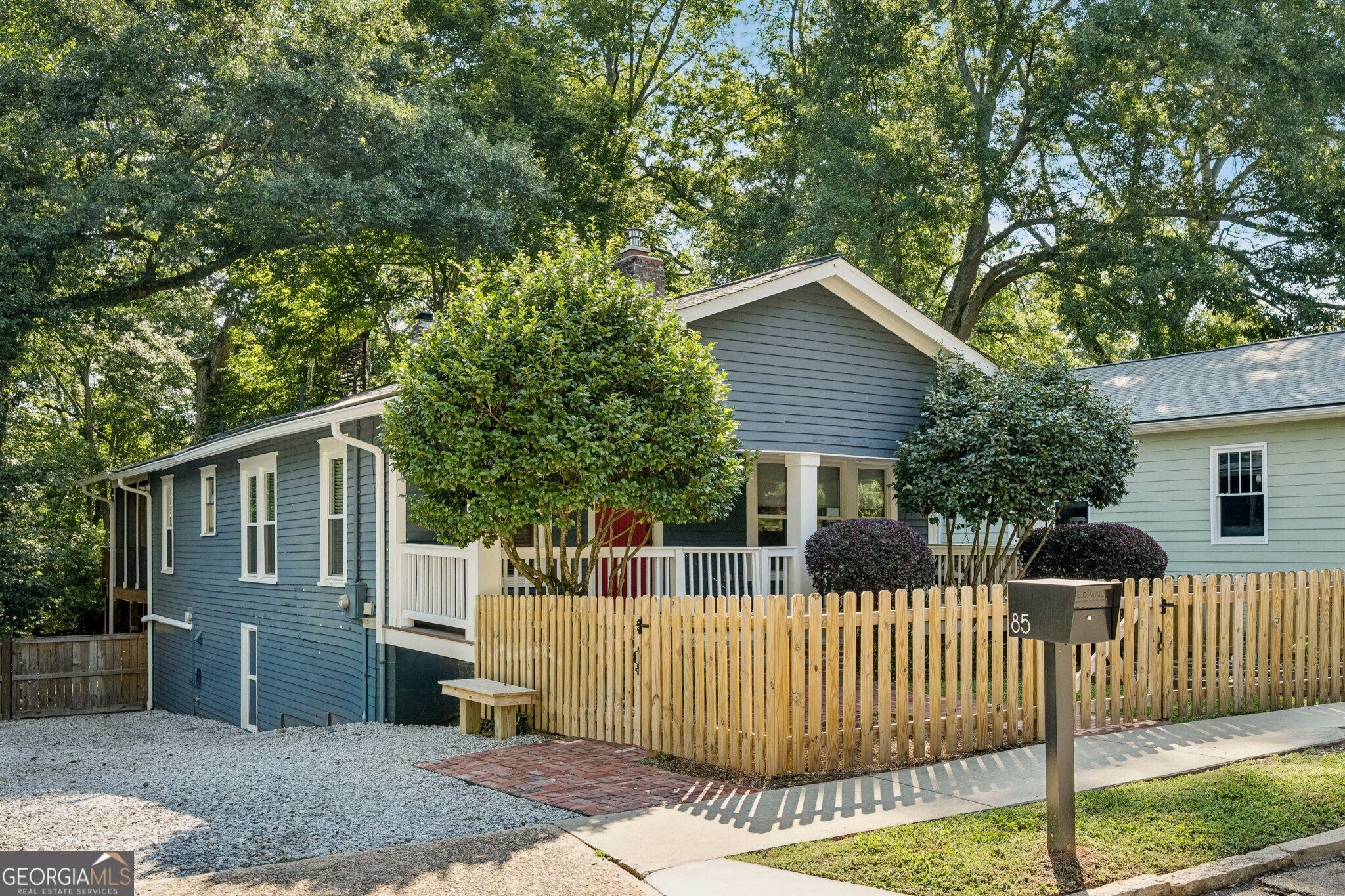 85 Rockyford Road NE