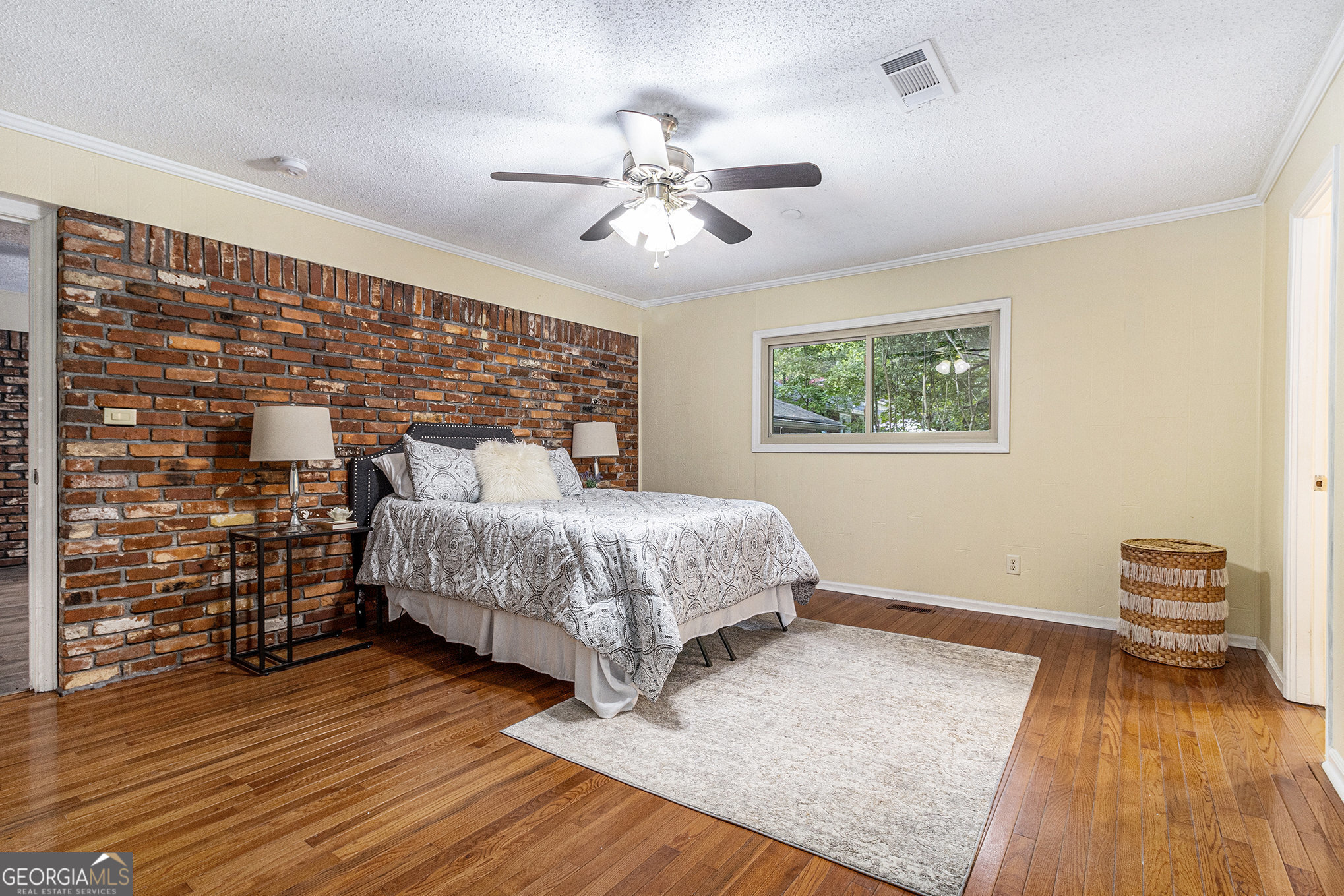 1517 Vancouver Drive