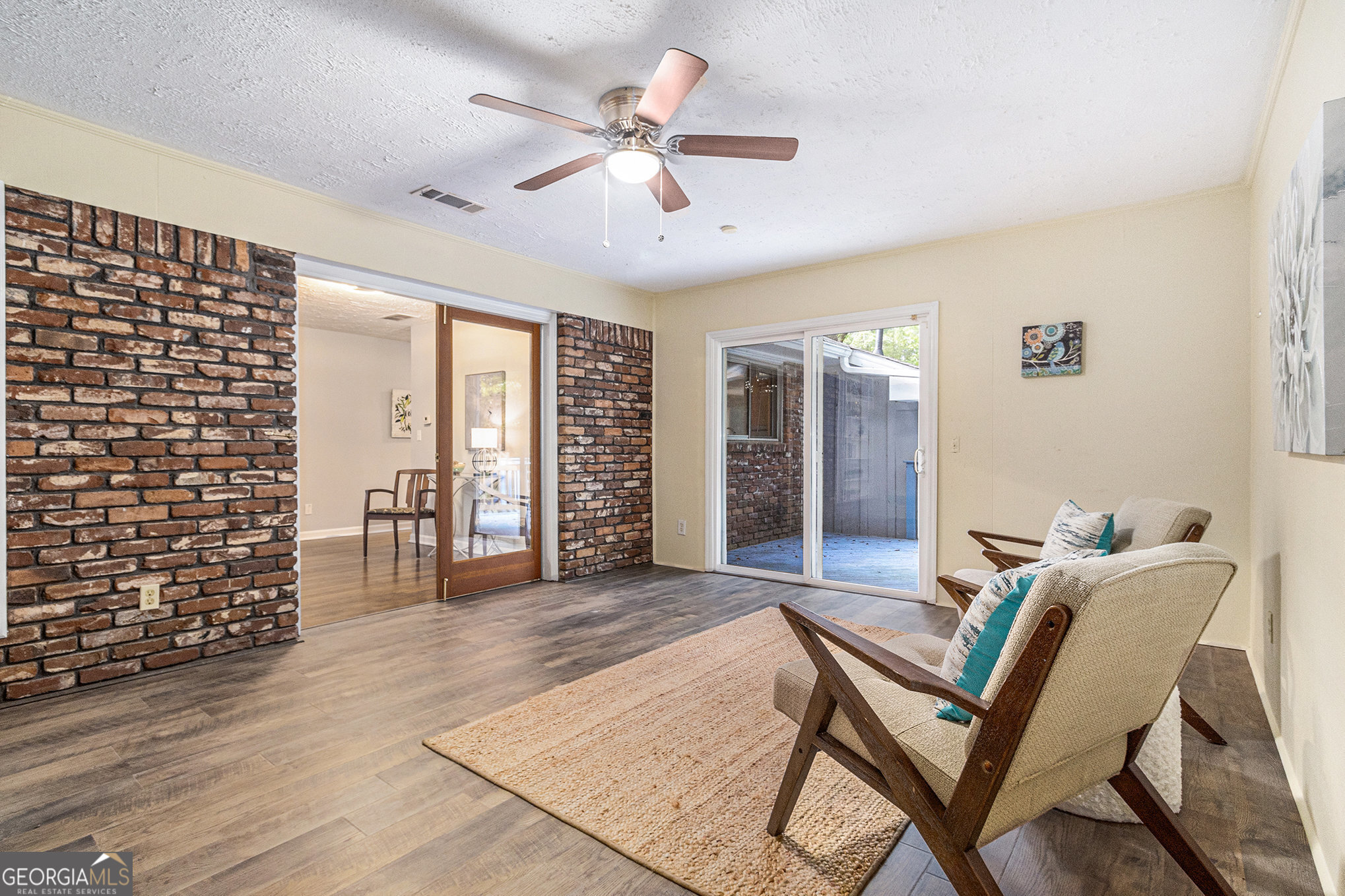 1517 Vancouver Drive