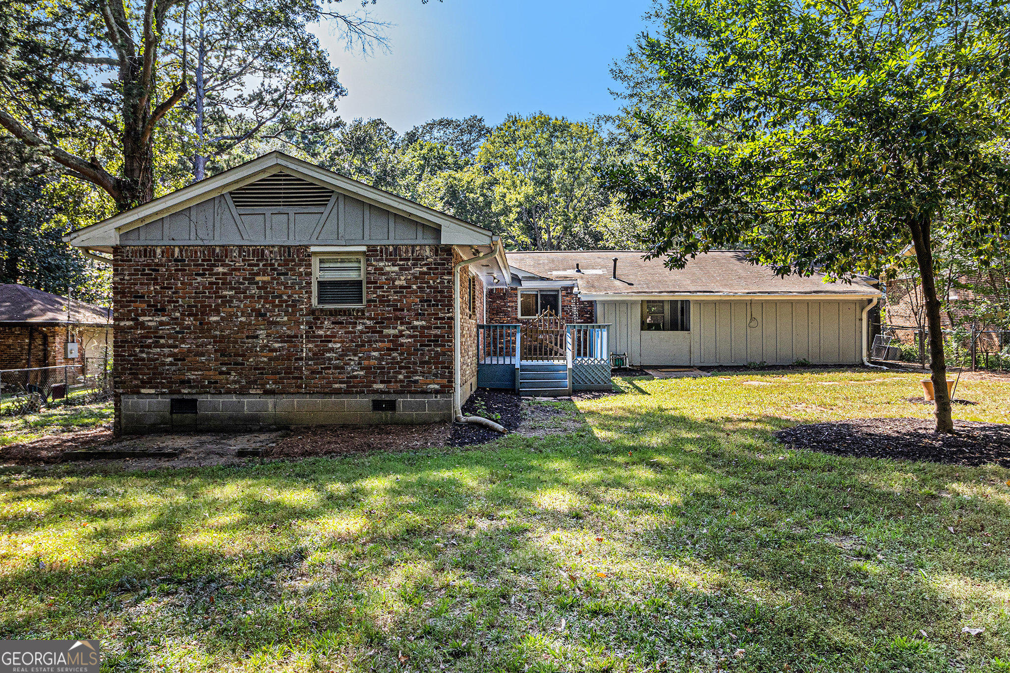 1517 Vancouver Drive