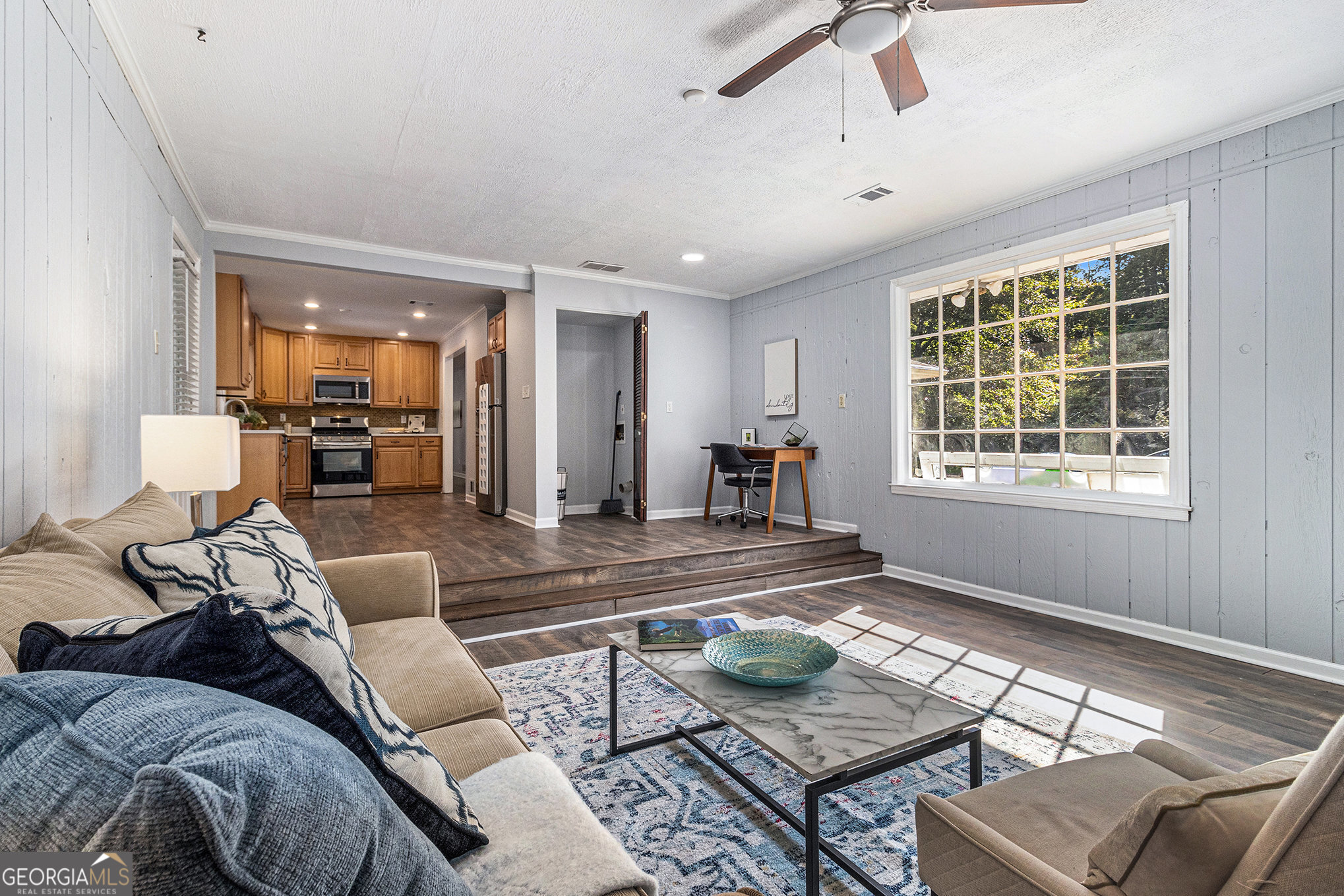 1517 Vancouver Drive