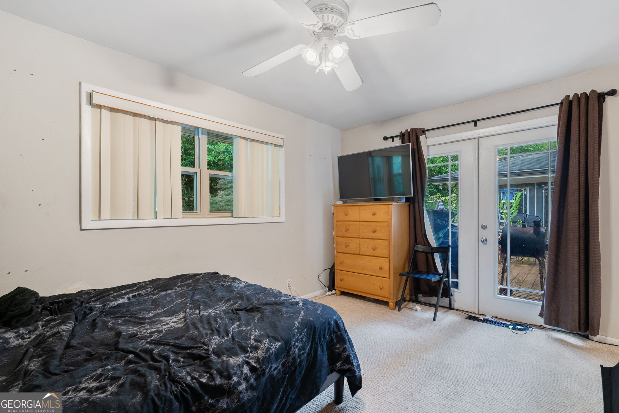 1447 Southland Vista Court NE