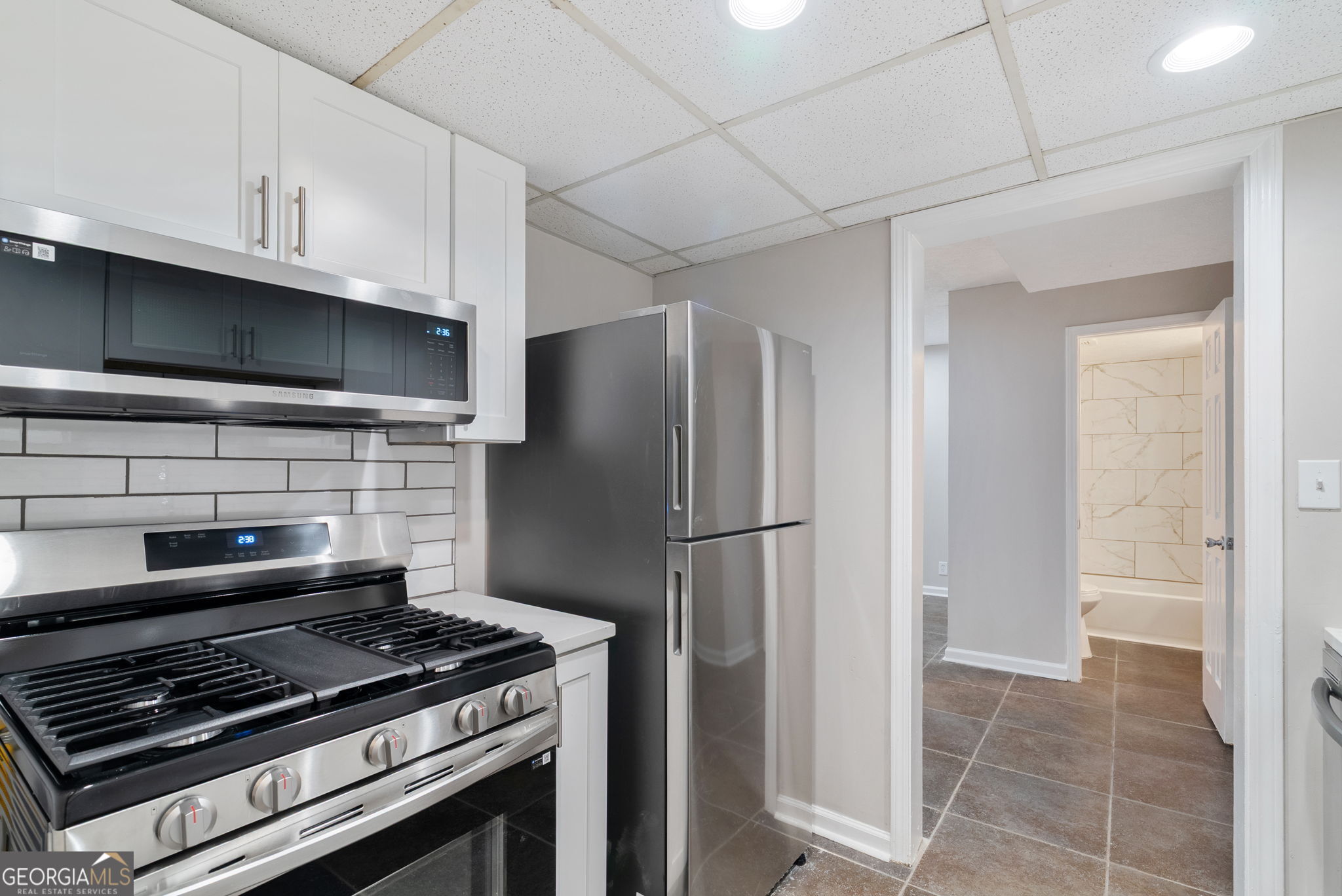 1447 Southland Vista Court NE