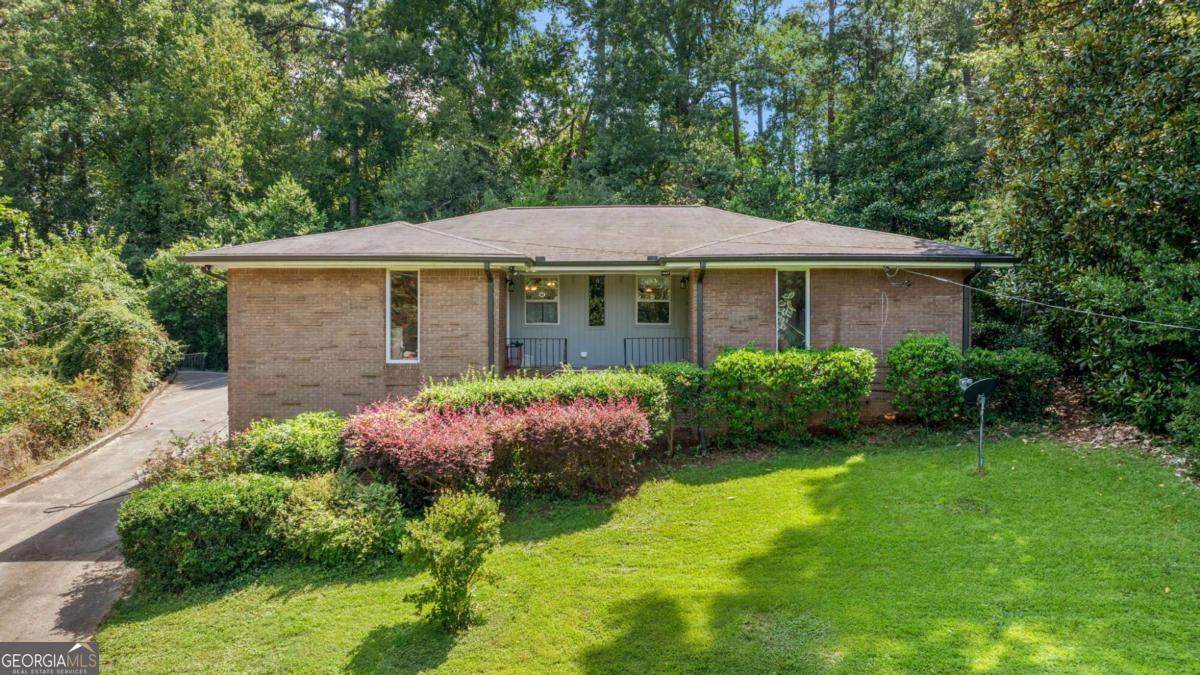 1447 Southland Vista Court NE