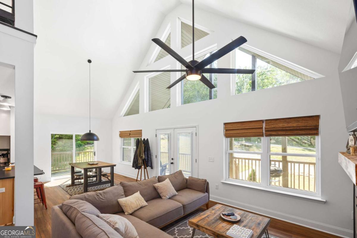 356 Mulberry Circle